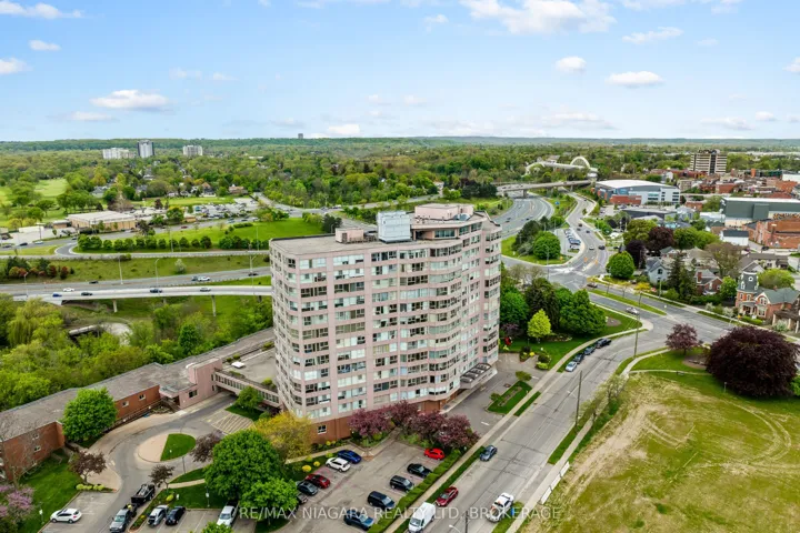 7  GALE  Crescent, St. Catharines, ON L2R 7M8