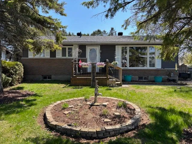 73 Adelaide St S Street E, Edwardsburgh/cardinal, ON K0E 1E0