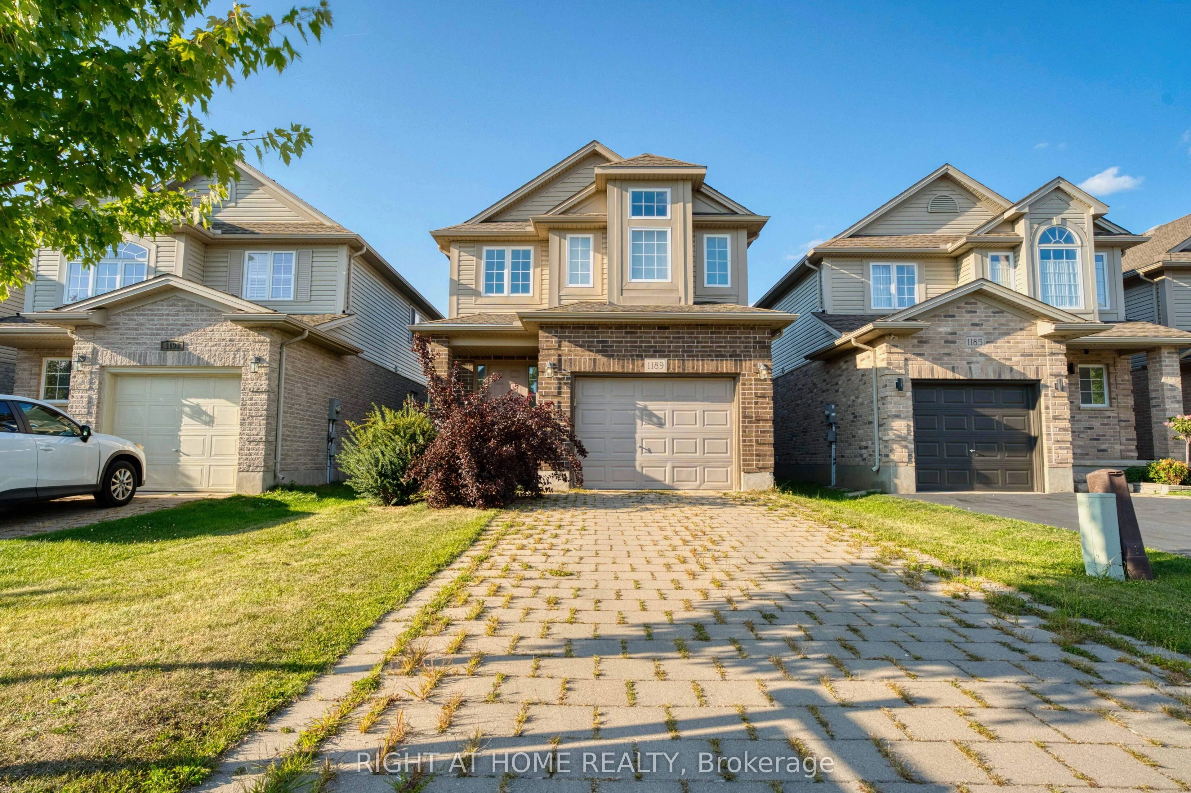 Detached Home For Sale | X12832768