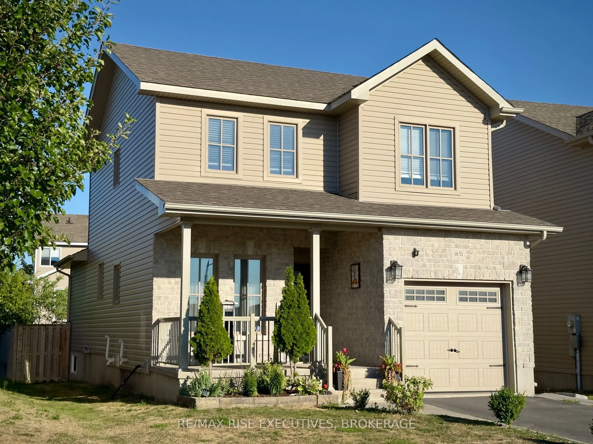 Detached Home For Sale | X12833300