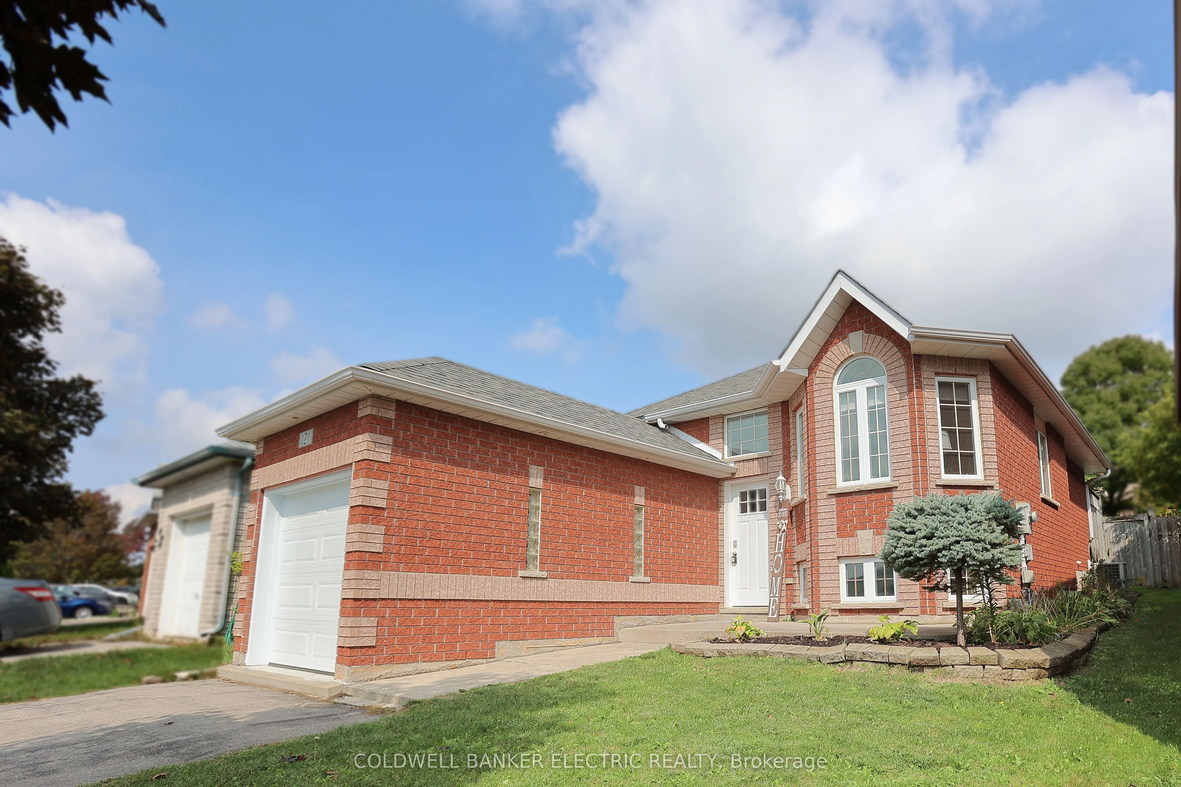 Detached Home For Sale | X12835108