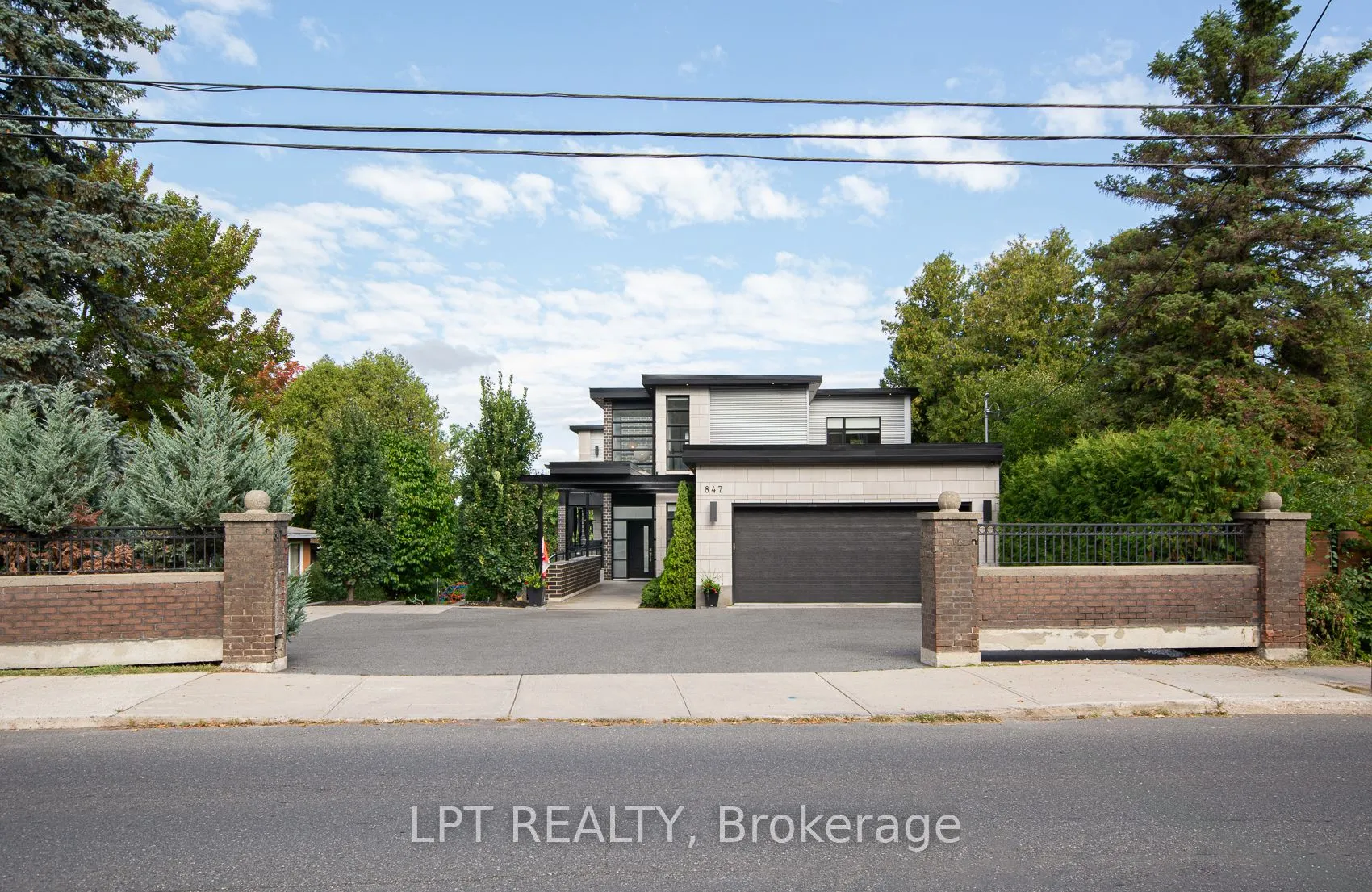Detached Home For Sale | X12838240