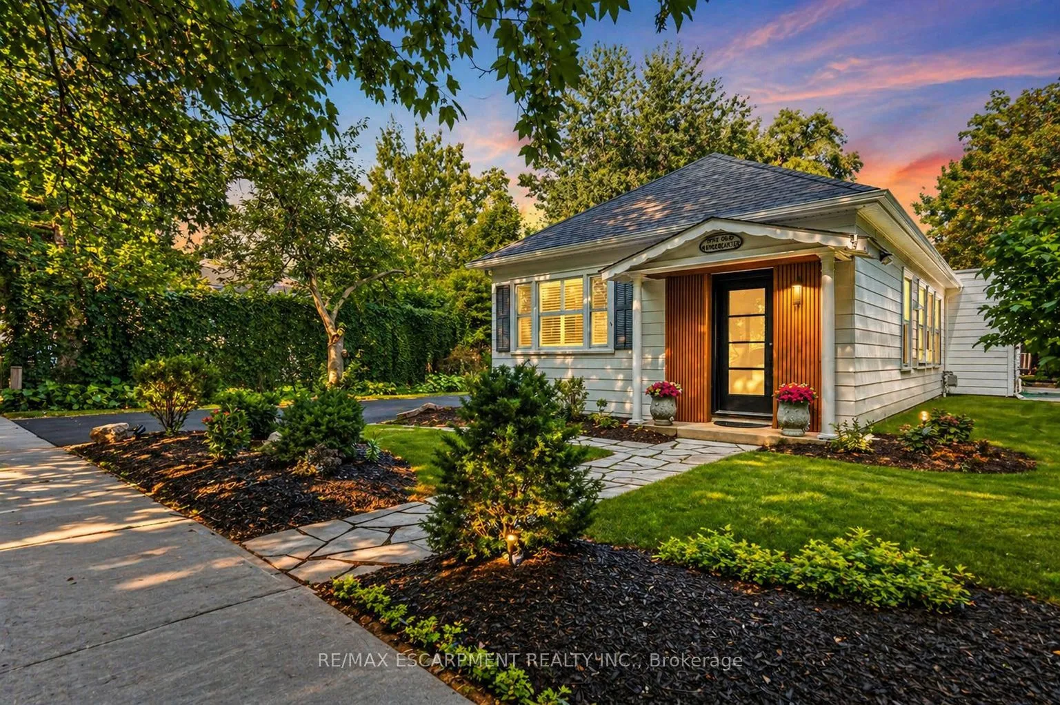 Detached Home For Sale | X12839274