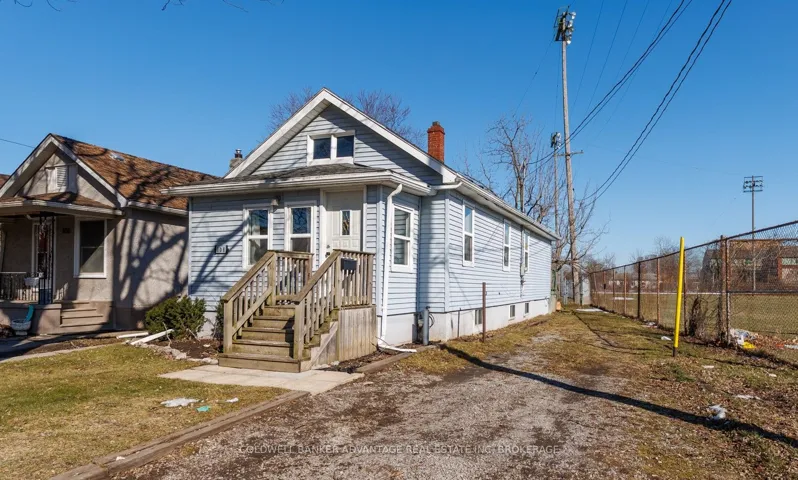 108  Burgar  Street, Welland, ON L3B 2S8