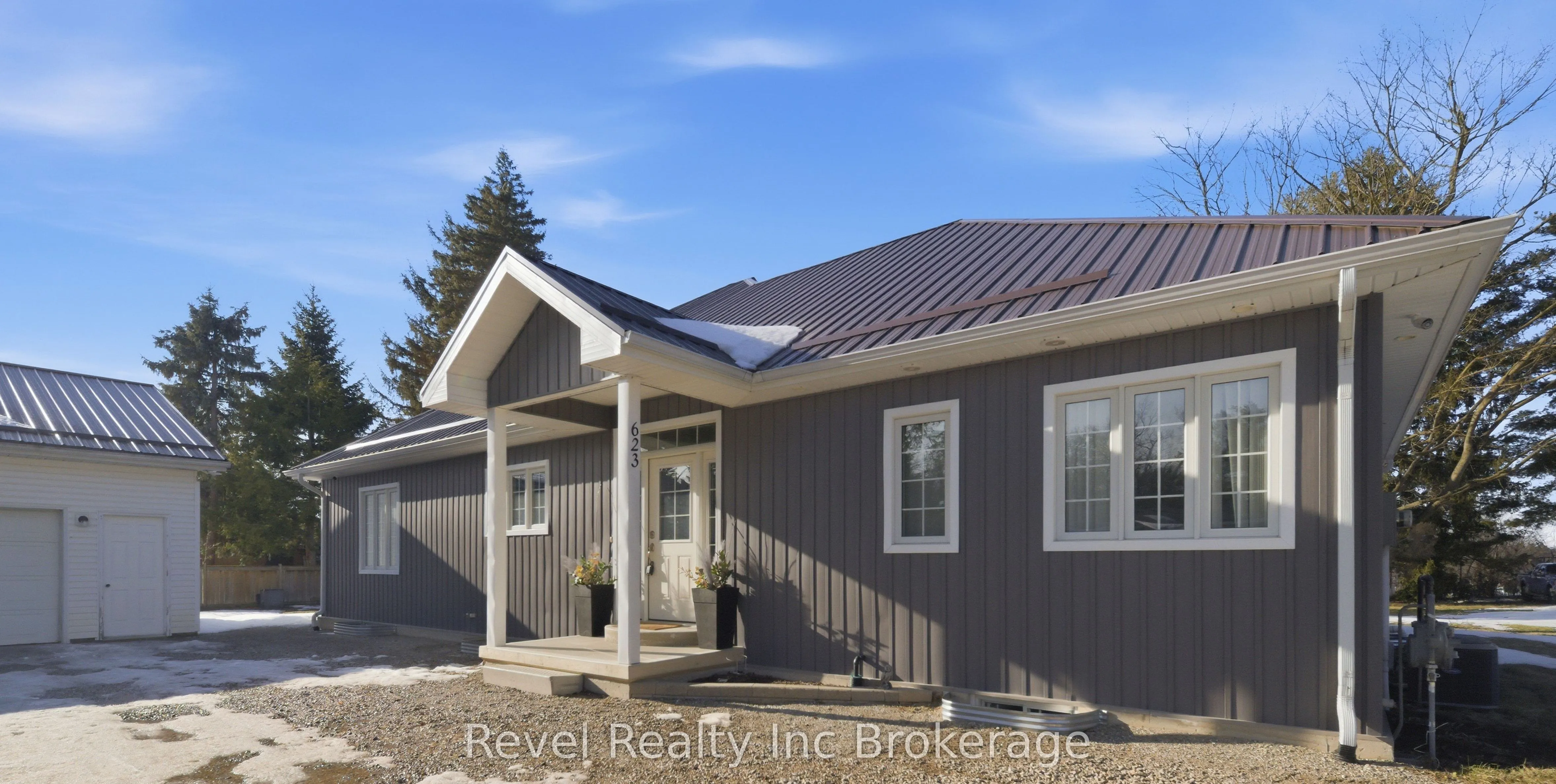 Detached Home For Sale | X12852636