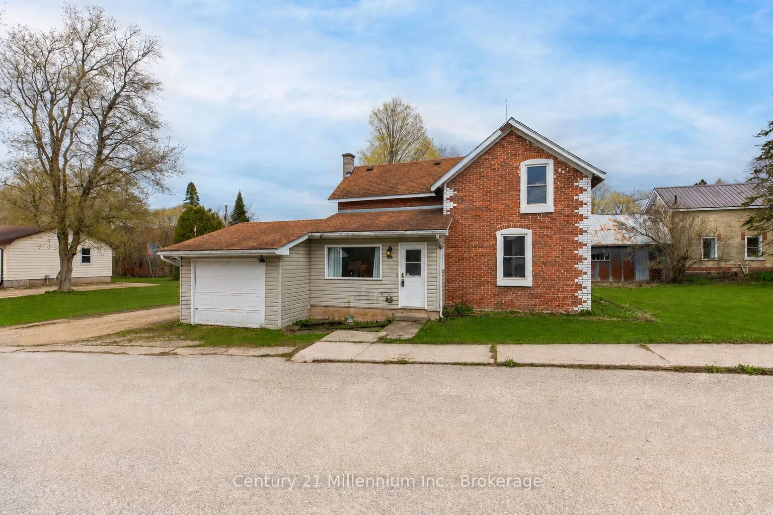 Detached Home For Sale | X12853390
