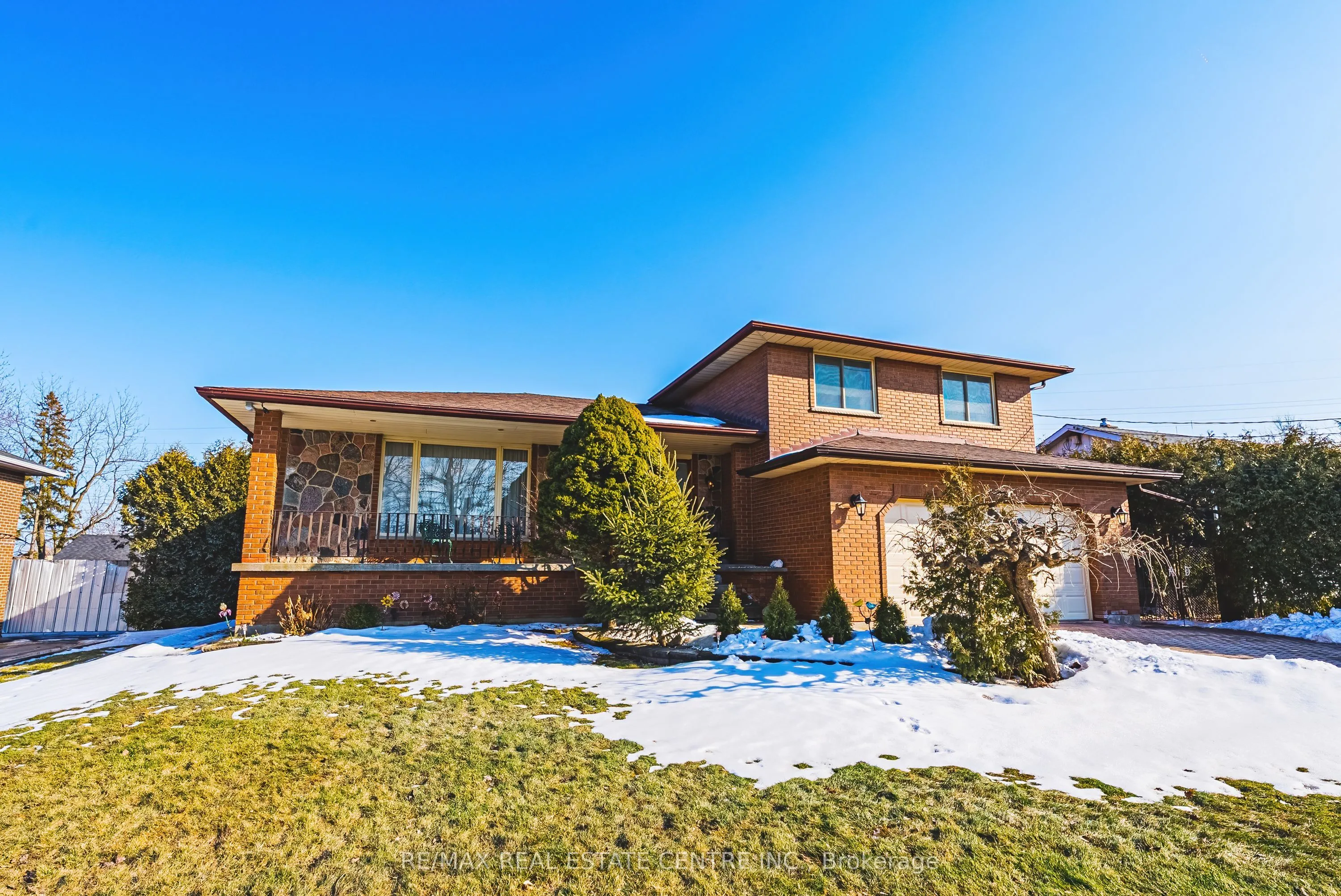 Detached Home For Sale | X12858538