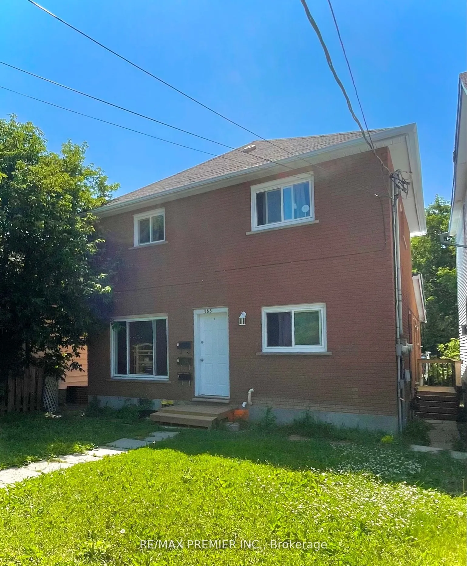 Triplex For Sale | X12859344
