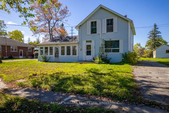 2295  CENTRE  Street, Thorold, ON L0S 1A0