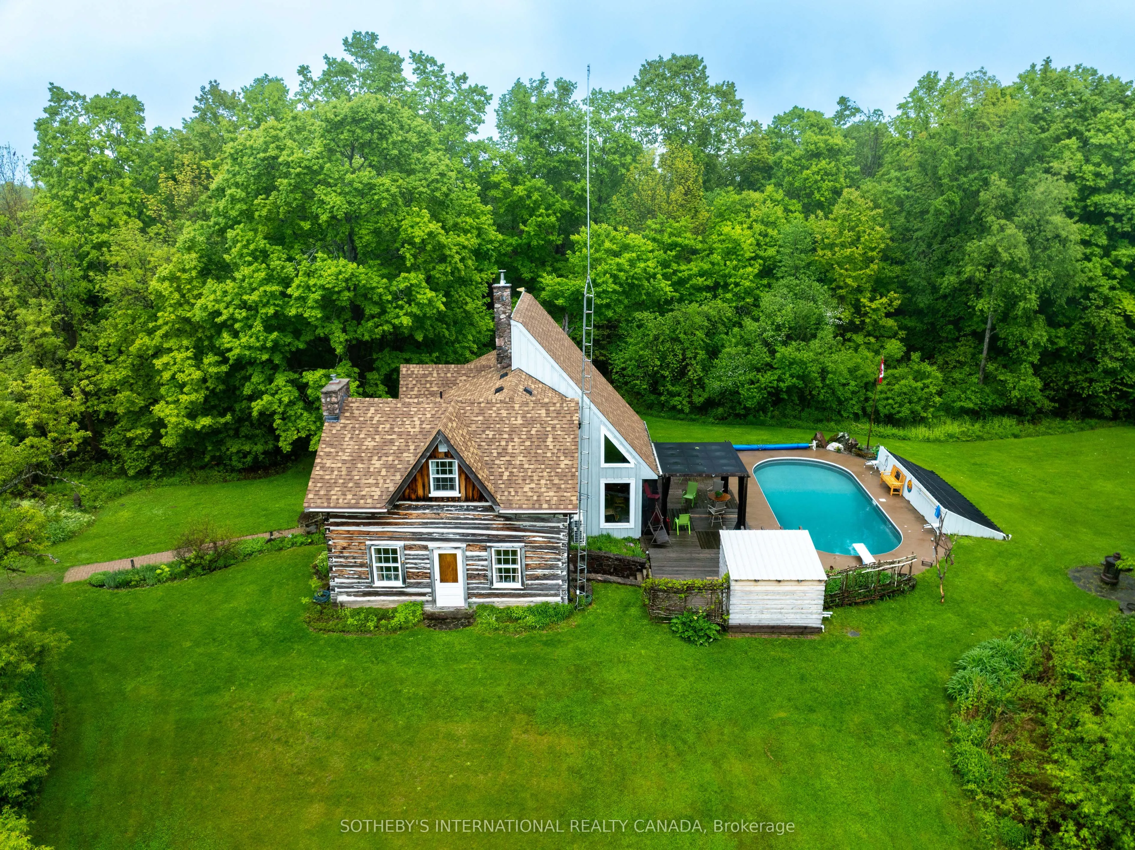 Detached Home For Sale | X12864952