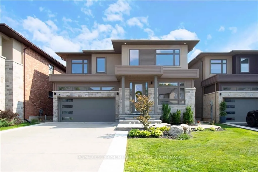 Detached Home For Sale | X12870714