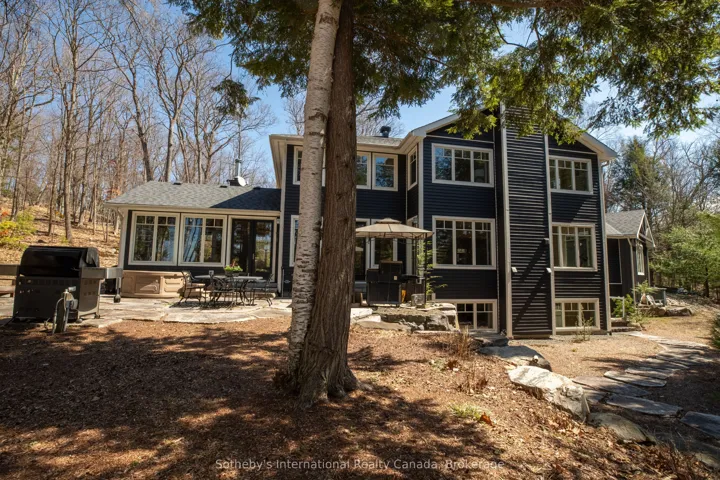 1025 Long Point Road, Lake Of Bays, ON P0A 1H0