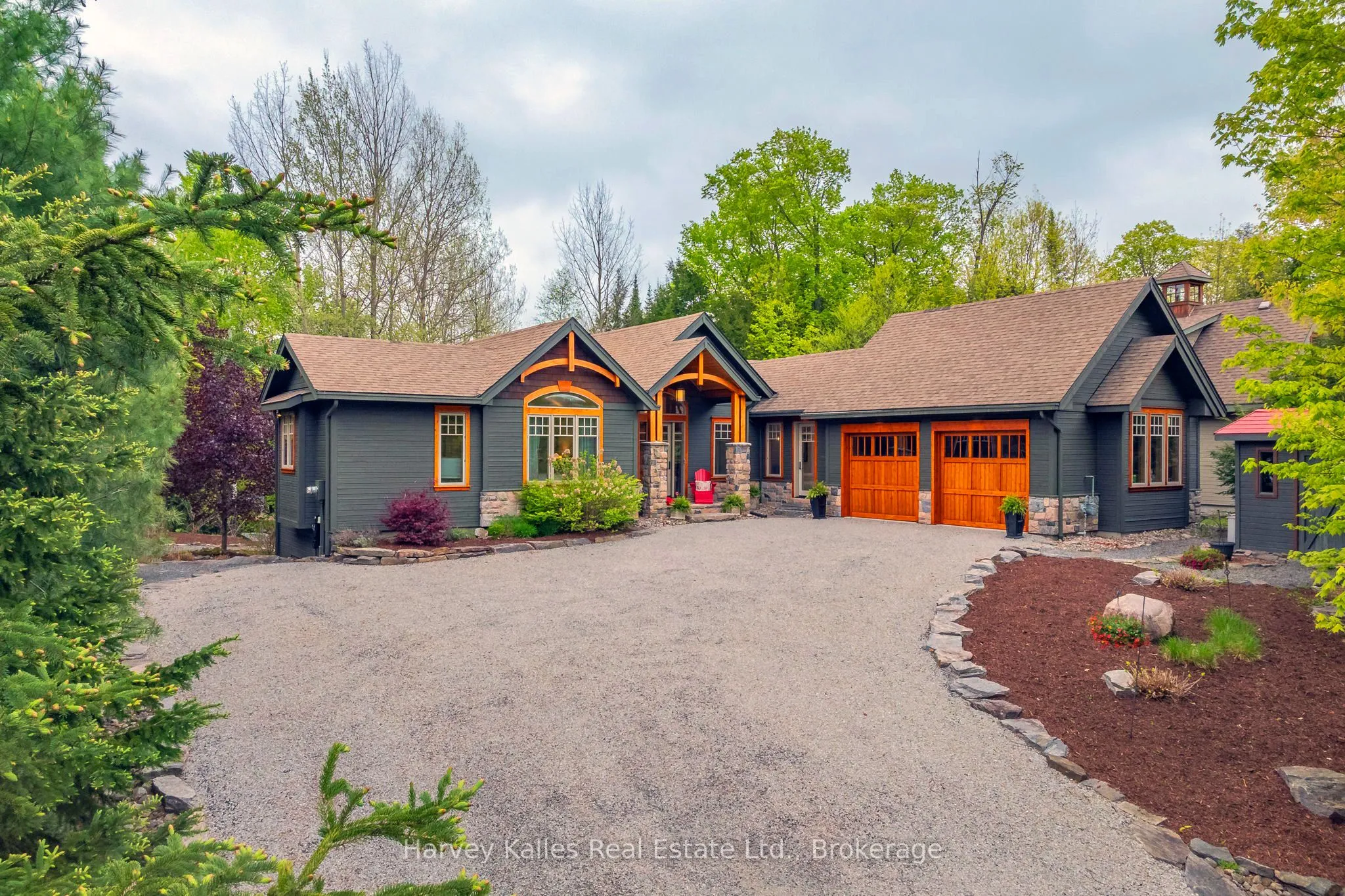 Detached Home For Sale | X12875698