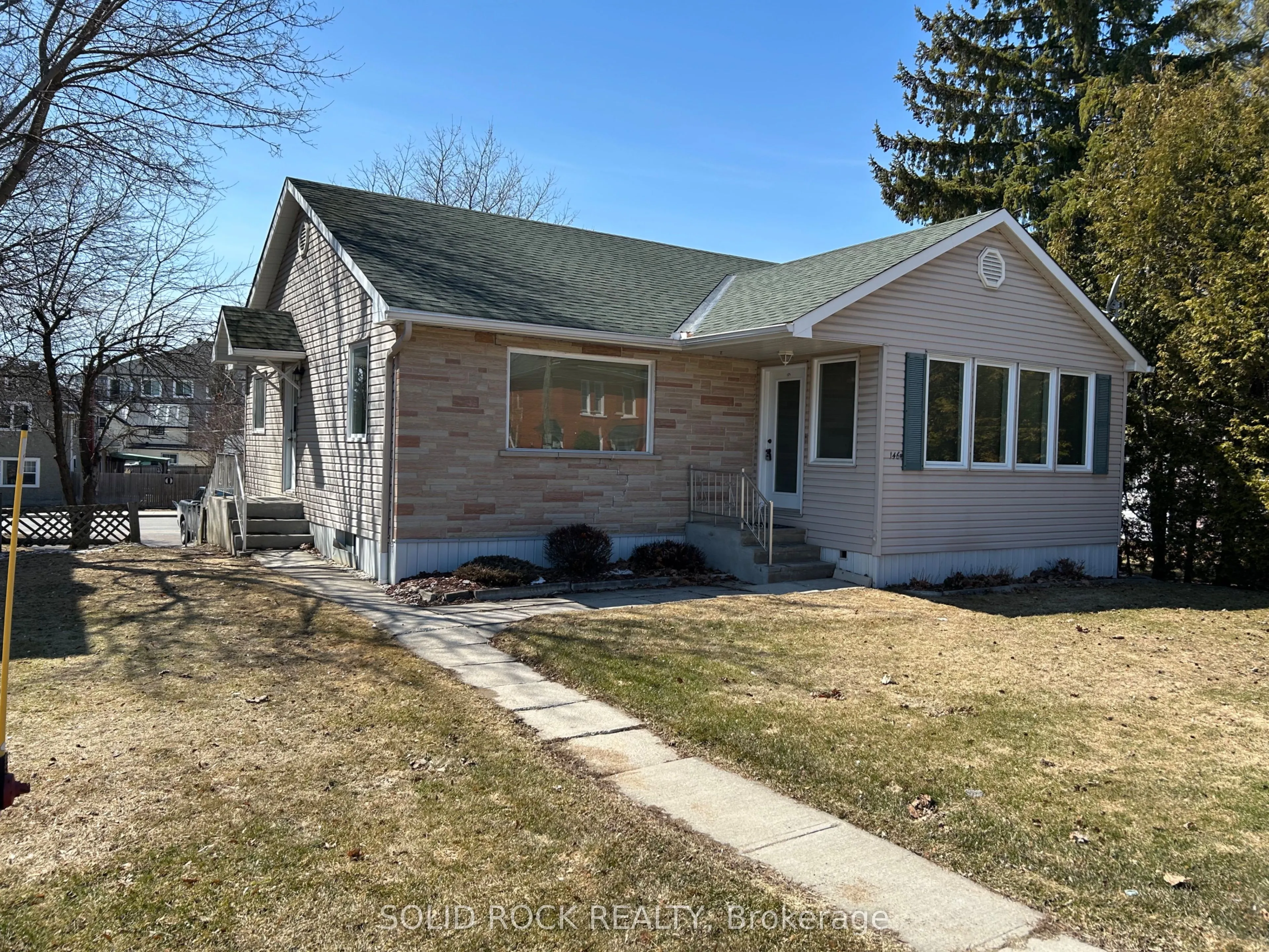 Detached Home For Sale | X12877026