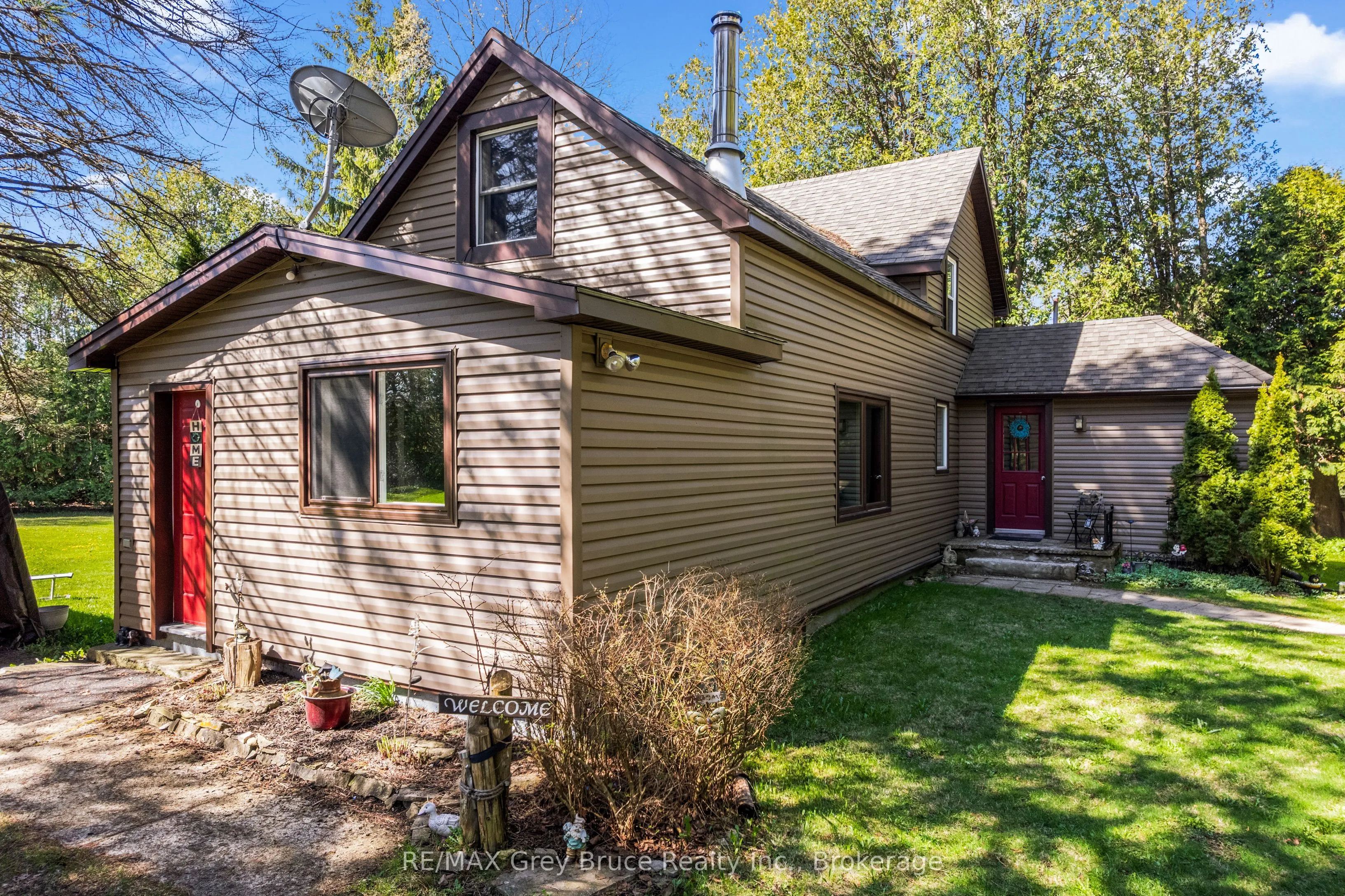 Detached Home For Sale | X12877320