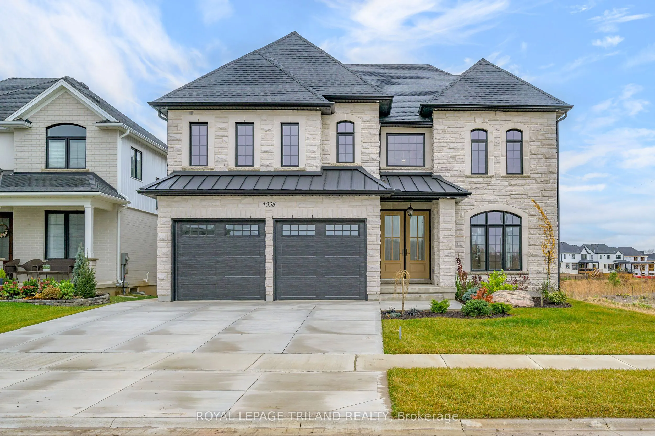 Detached Home For Sale | X12883574