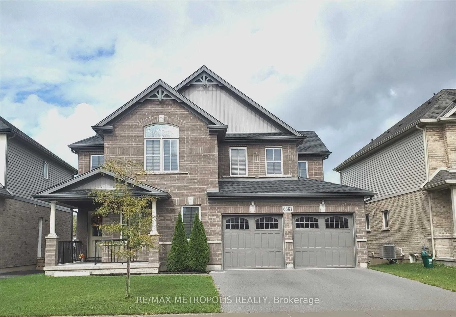 Detached Home For Sale | X12885074