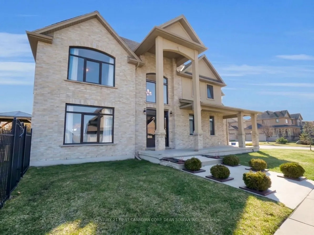 Detached Home For Sale | X12902344