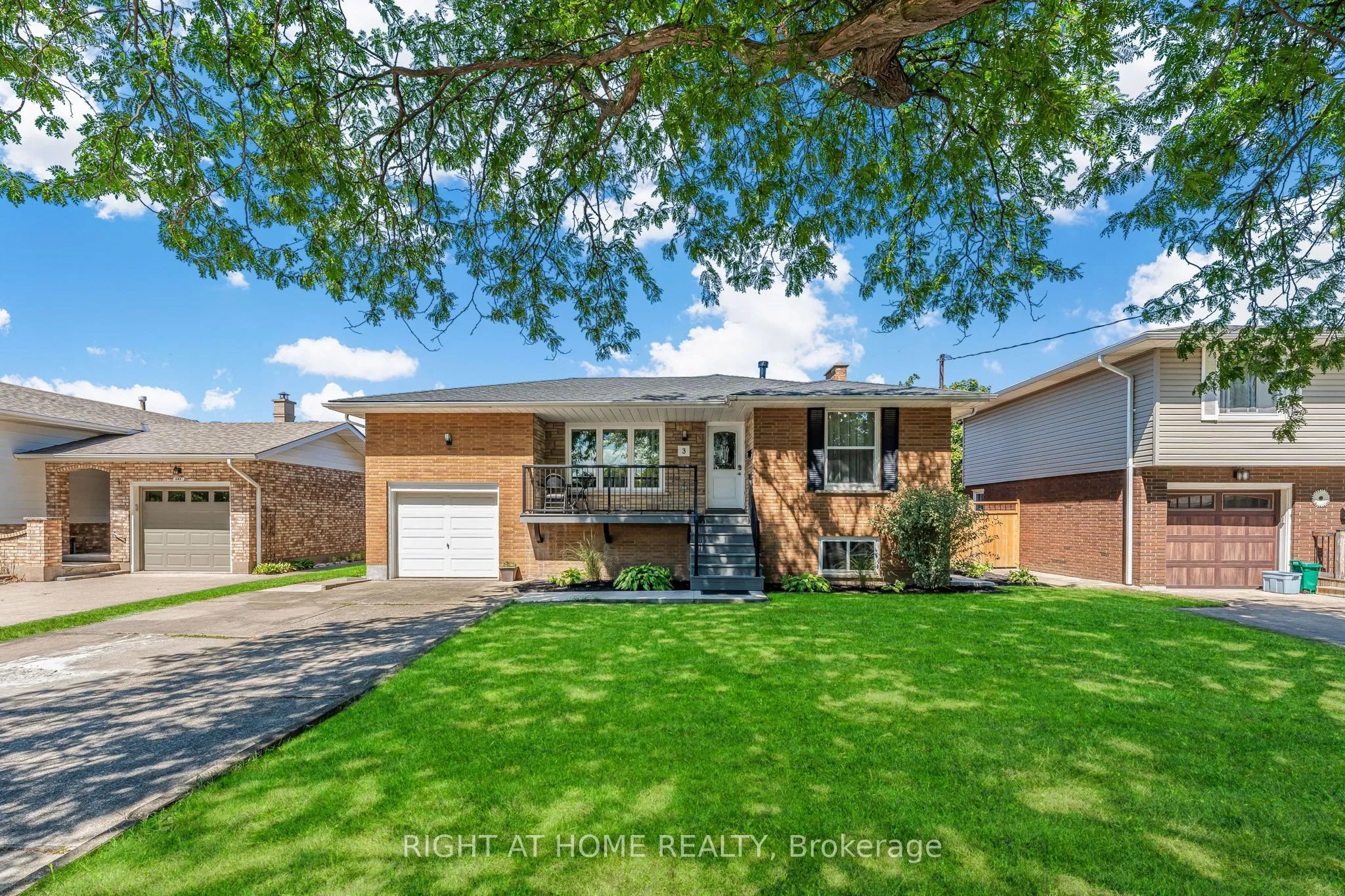 Detached Home For Sale | X12908630