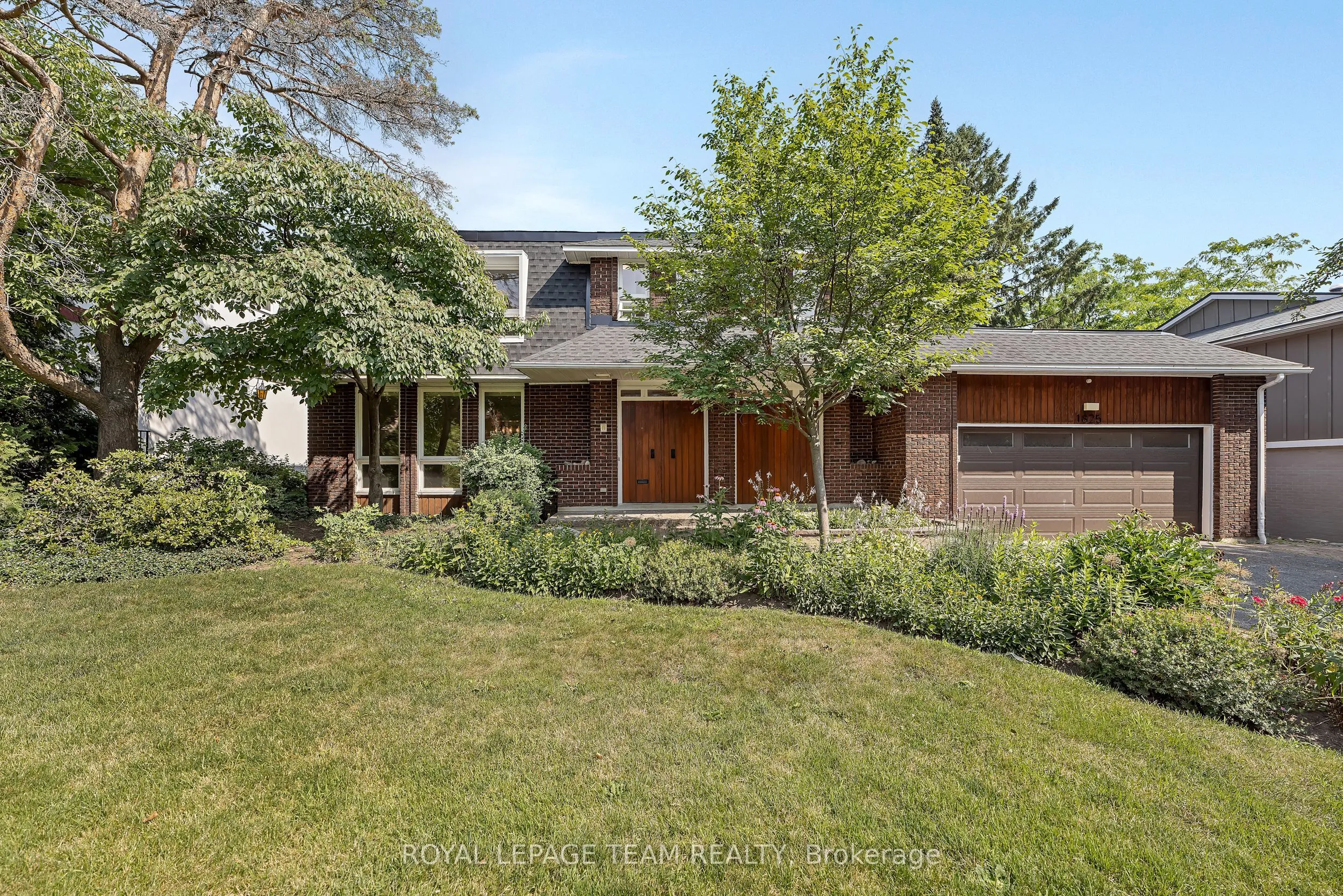 Detached Home For Sale | X12914404