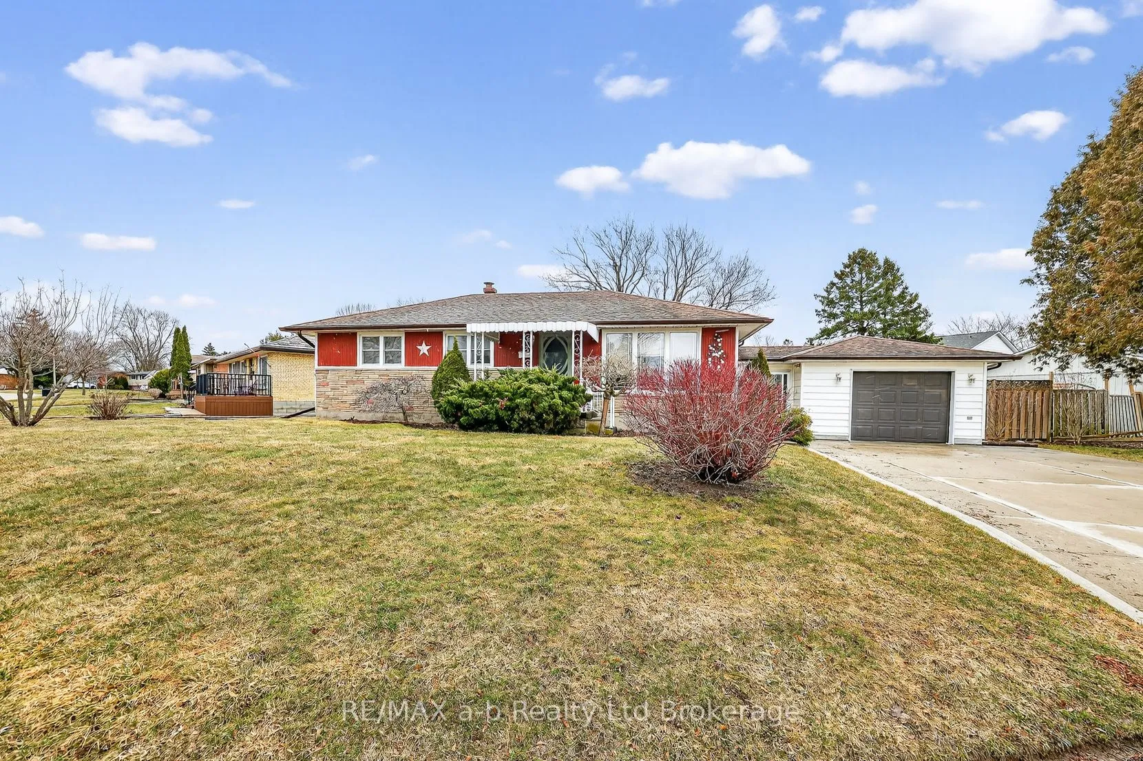 Detached Home For Sale | X12916032