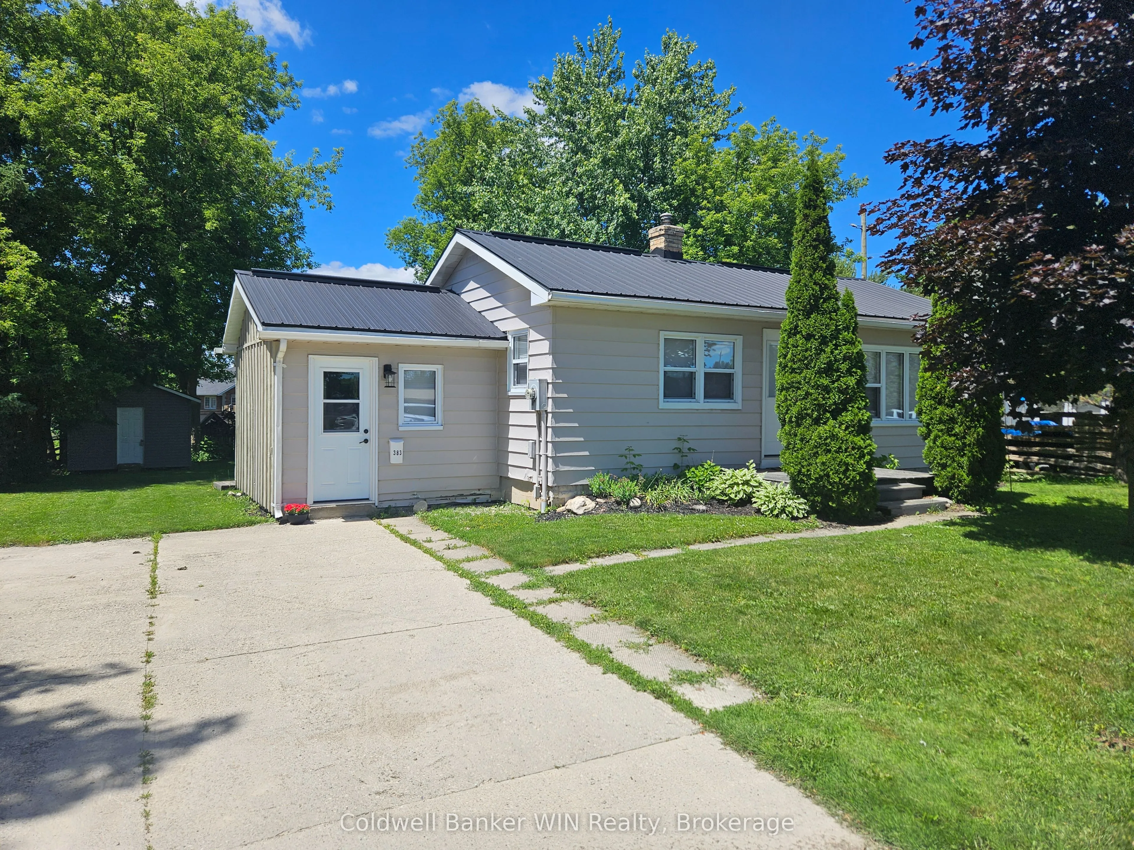 Detached Home For Sale | X12916450
