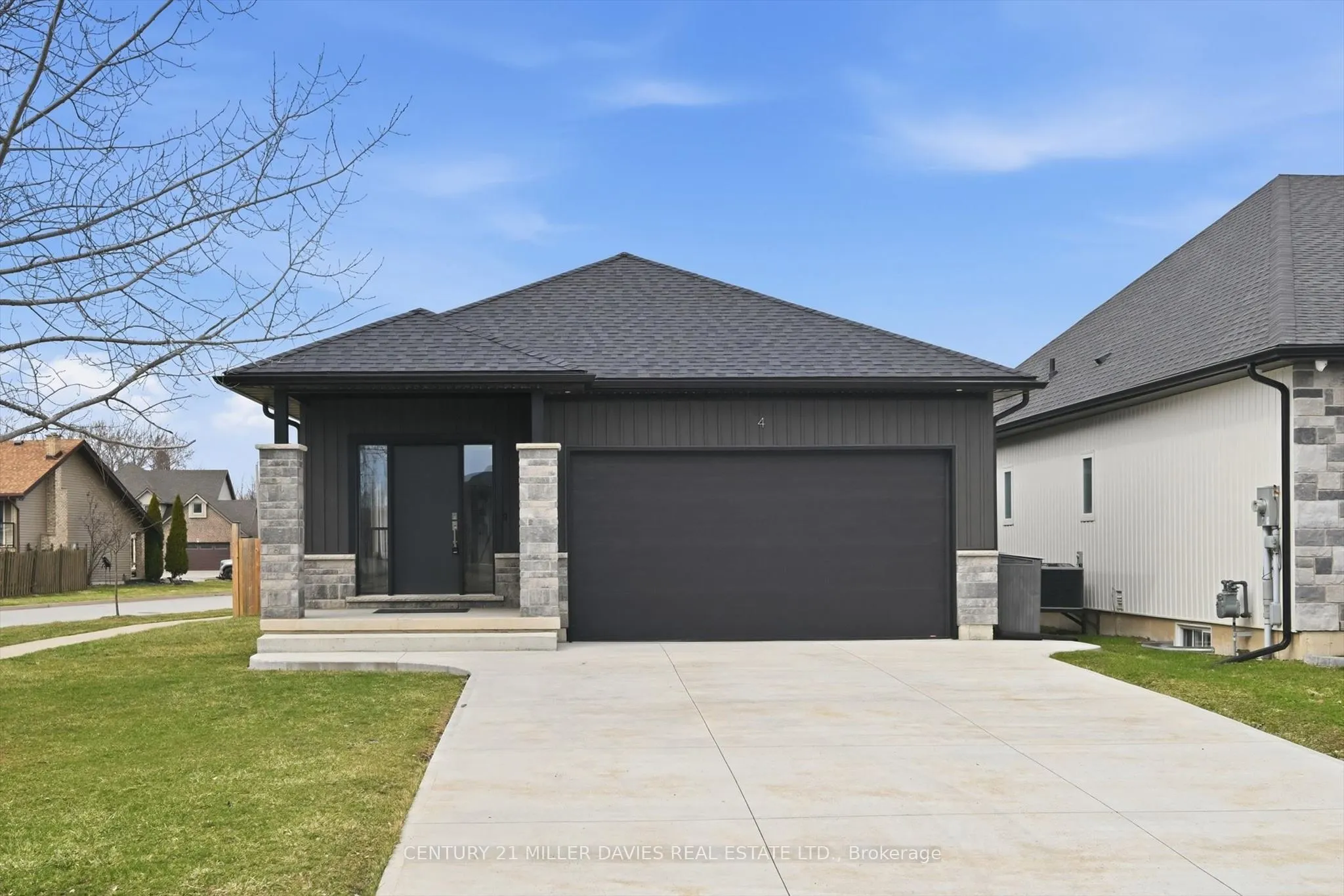 Detached Home For Sale | X12923188