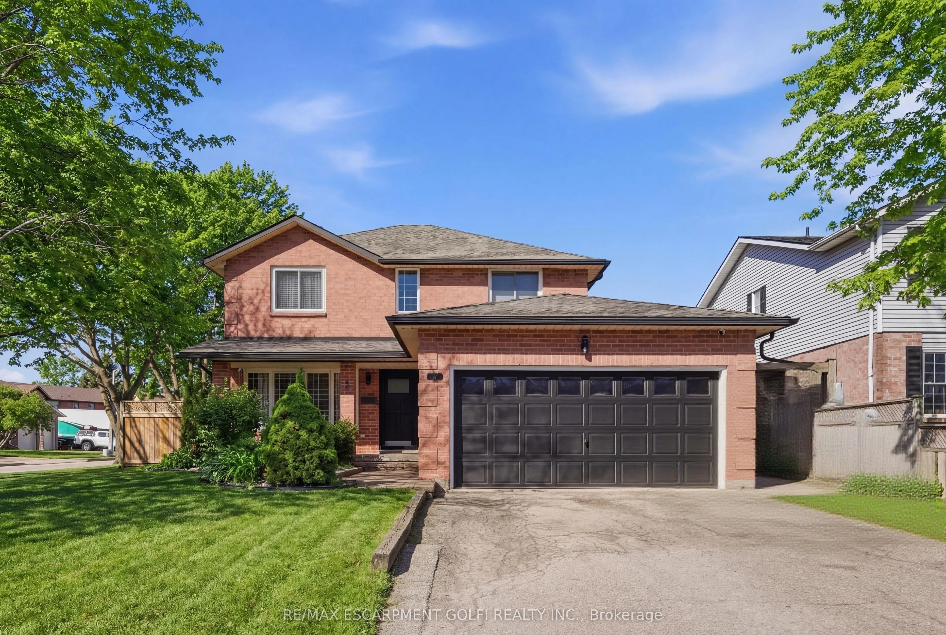 Detached Home For Sale | X12925580