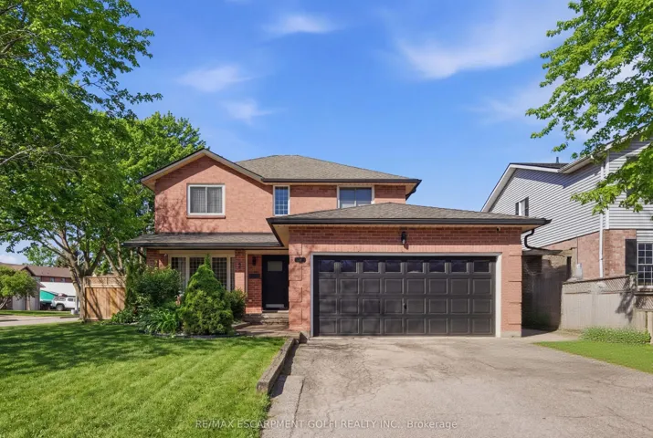 2  Hickory  Court, Welland, ON L3C 6S9