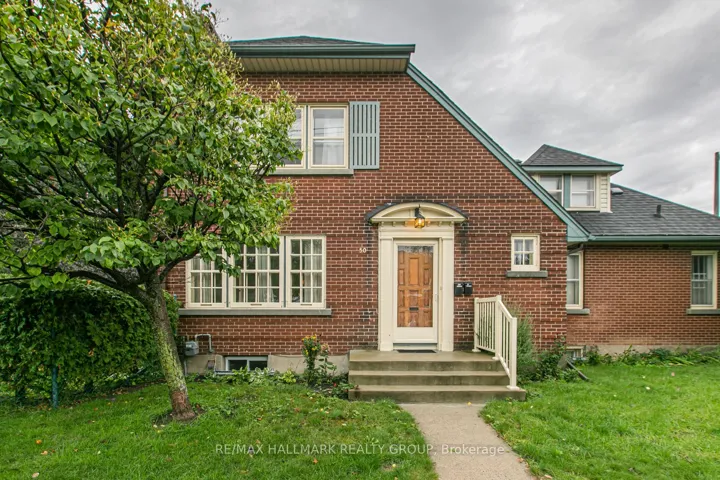 50 Tyndall - private entrance