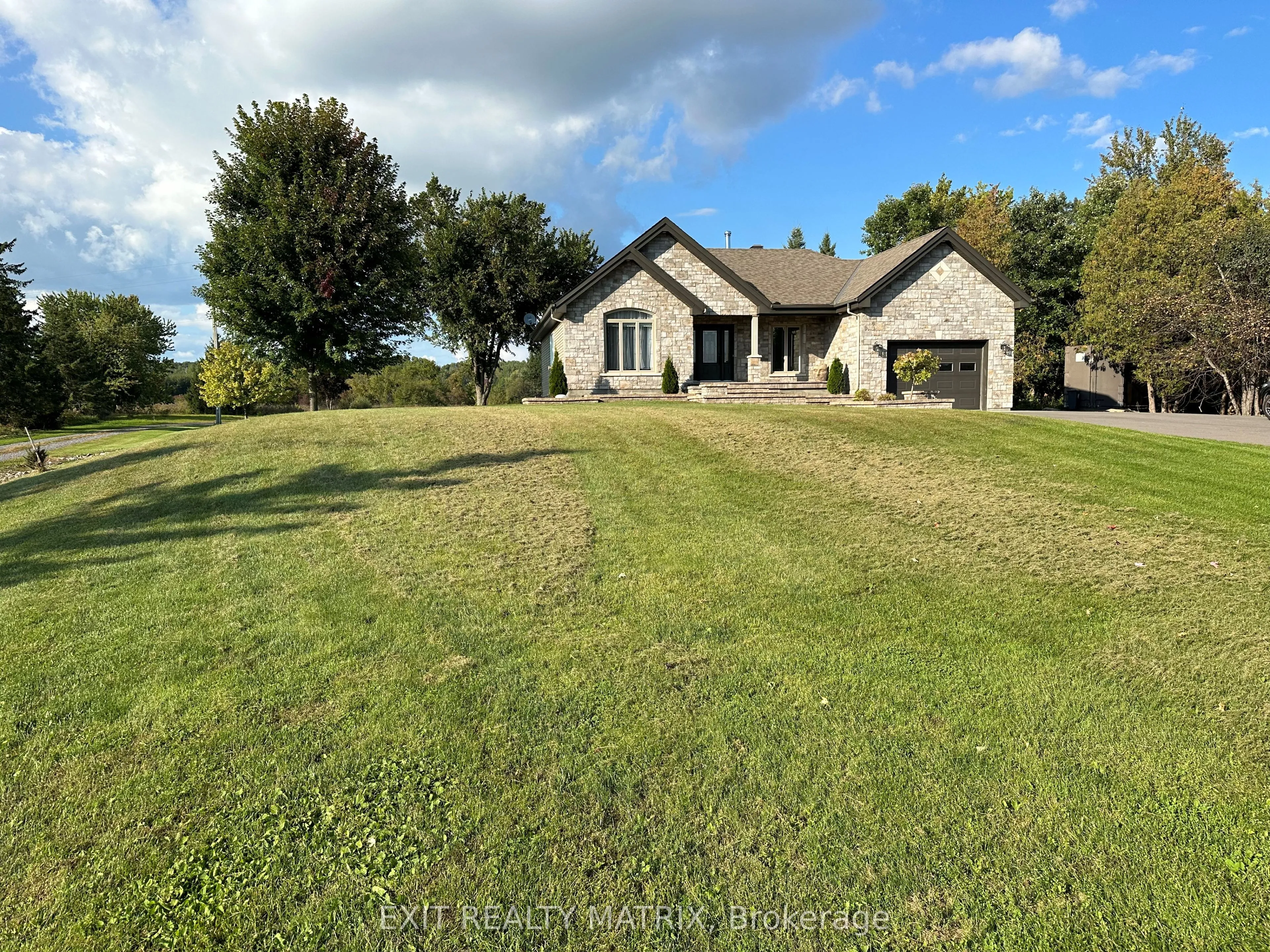Detached Home For Sale | X12938742