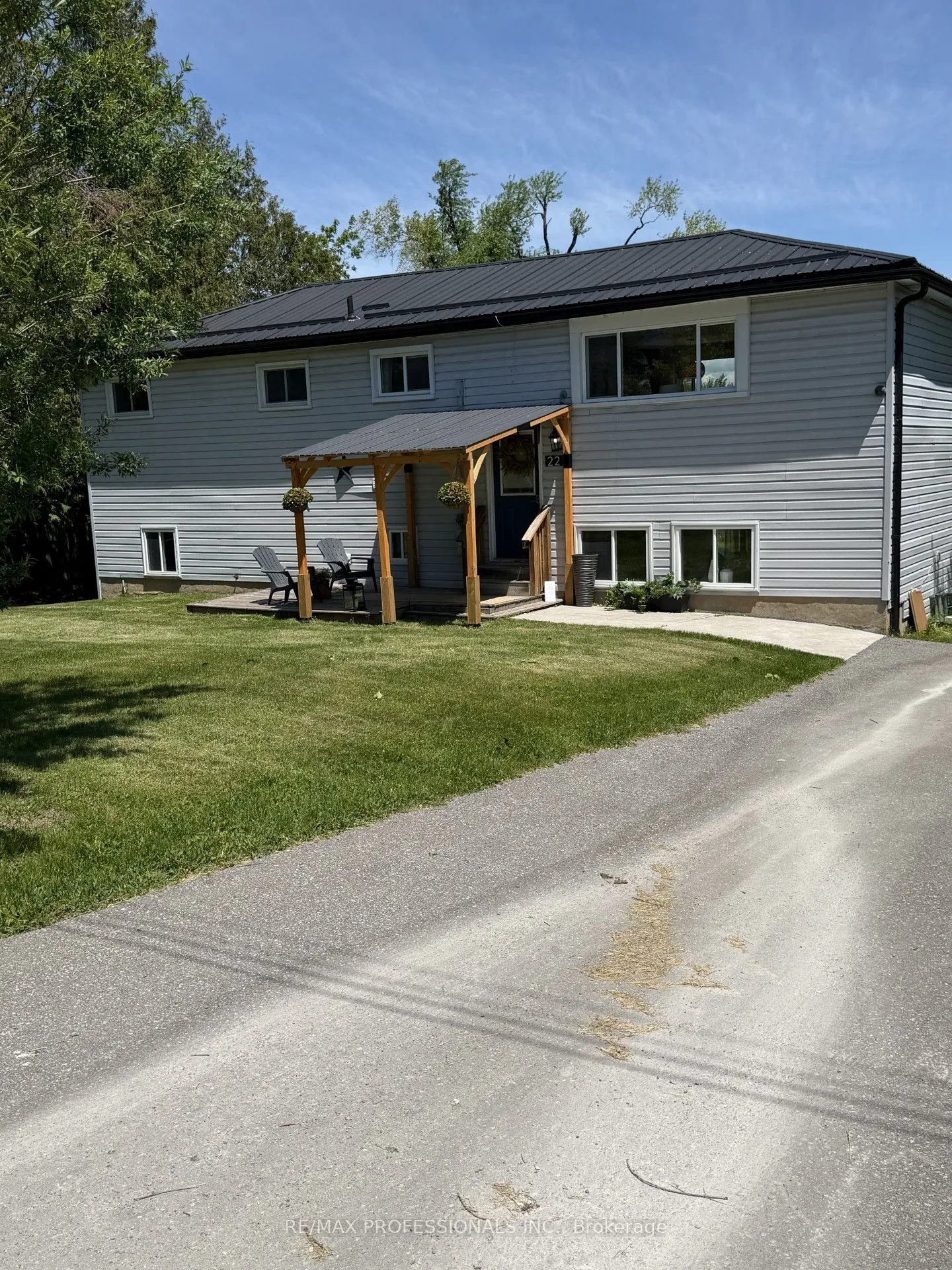 Detached Home For Sale | X12938856