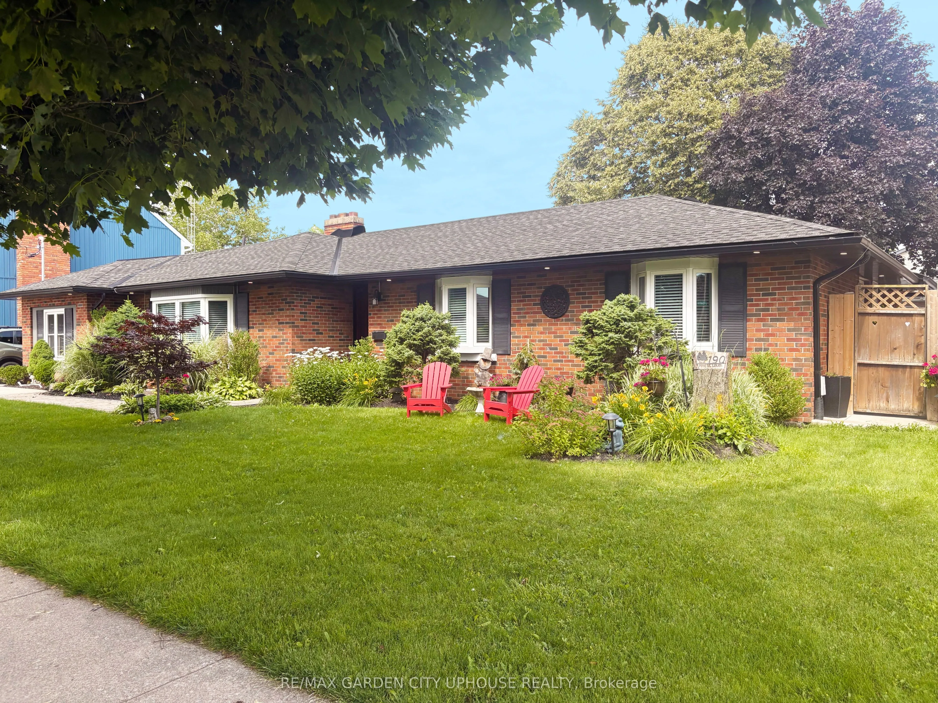 Detached Home For Sale | X12940976