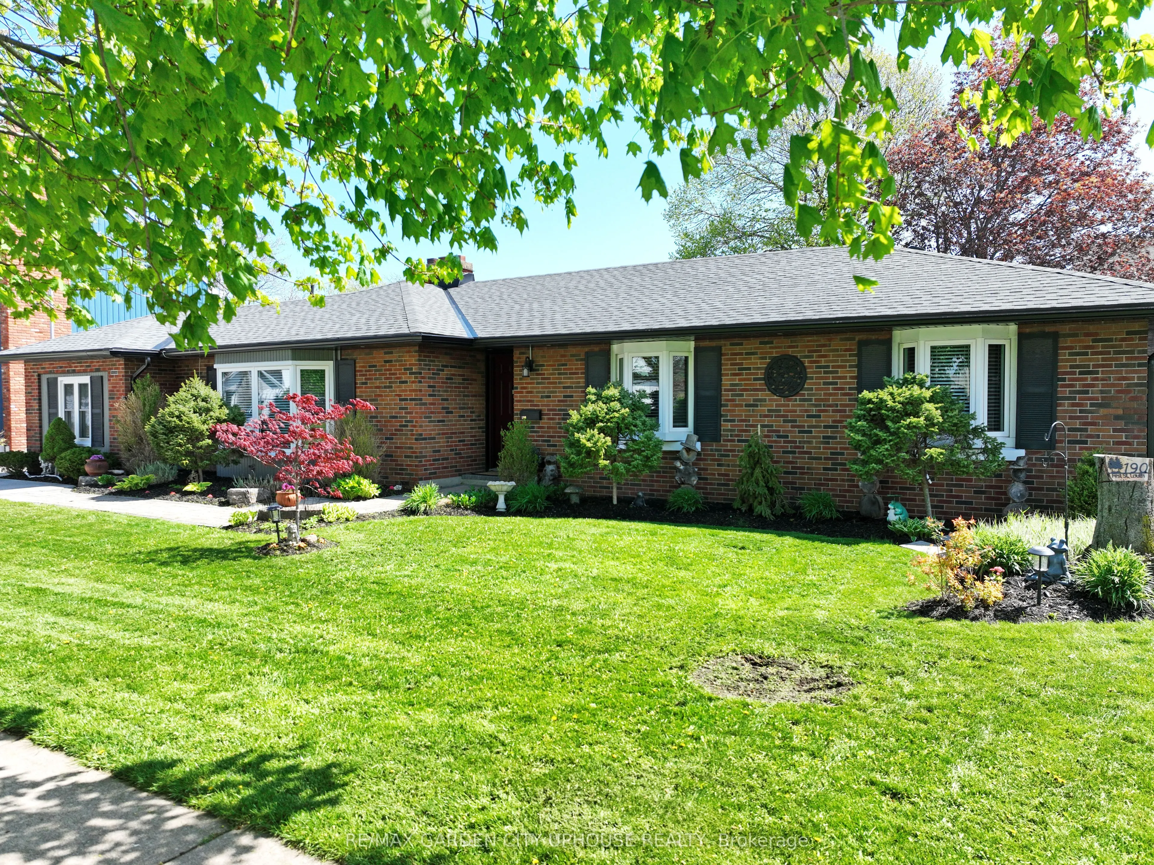 Detached Home For Sale | X12940976