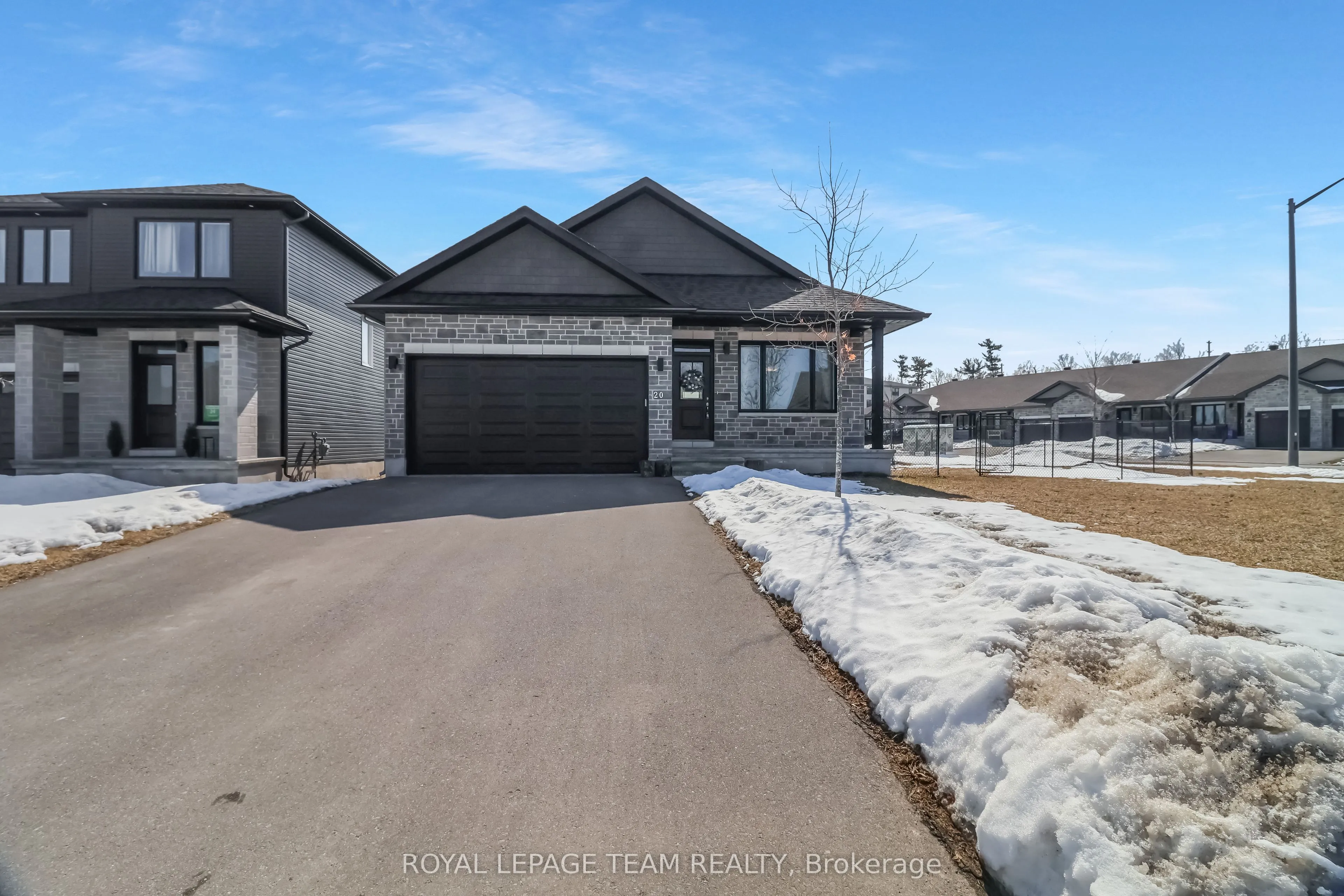Detached Home For Sale | X12942146