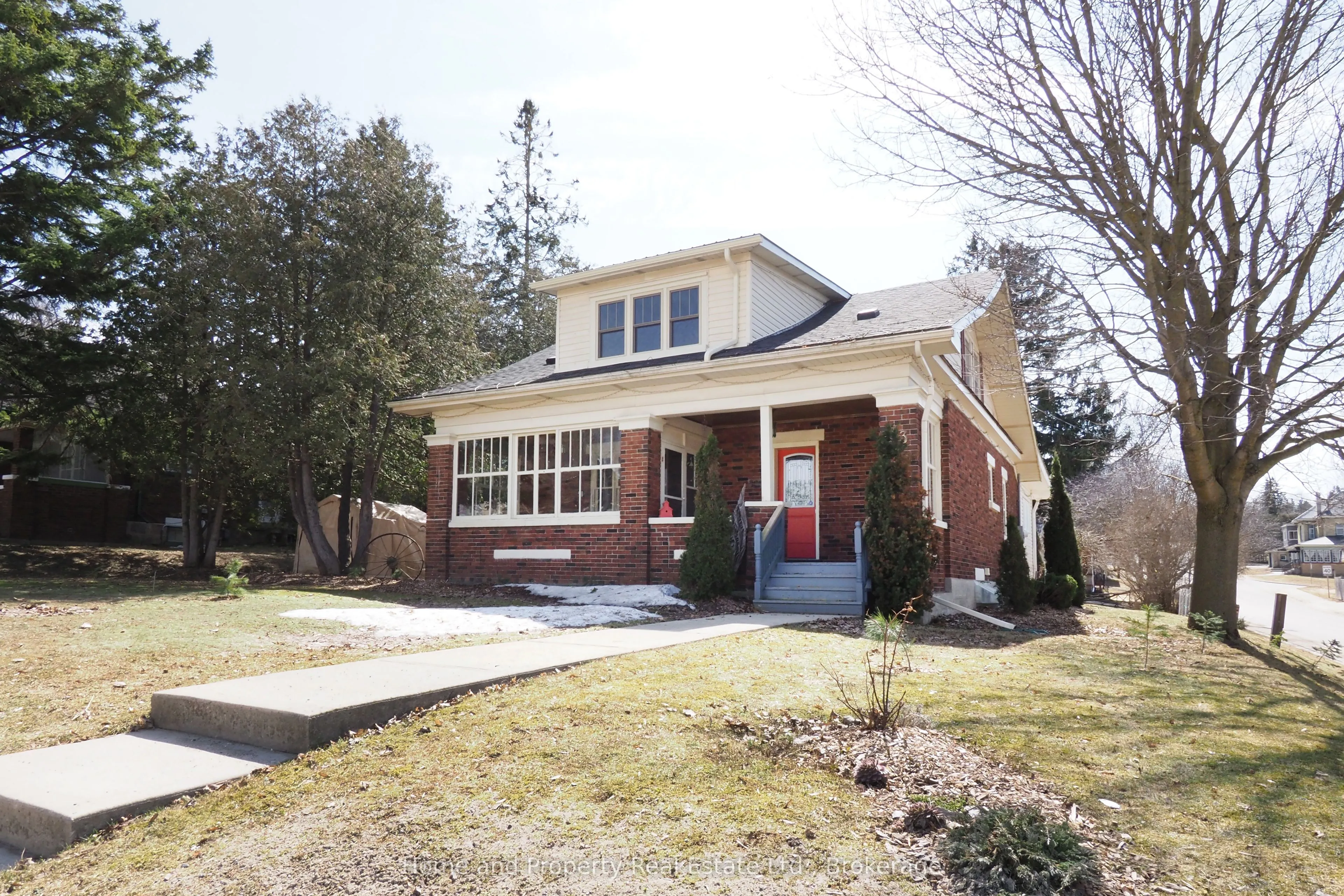 Detached Home For Sale | X12942676