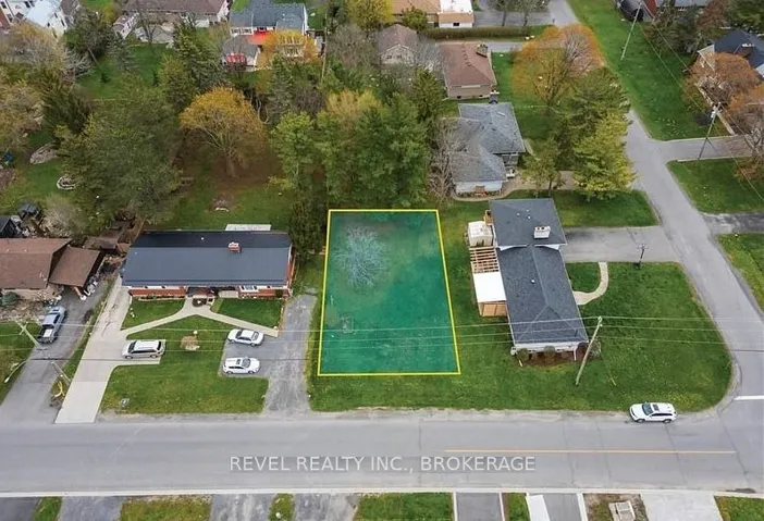5 Manitou Crescent, Loyalist, ON K7N 1B1