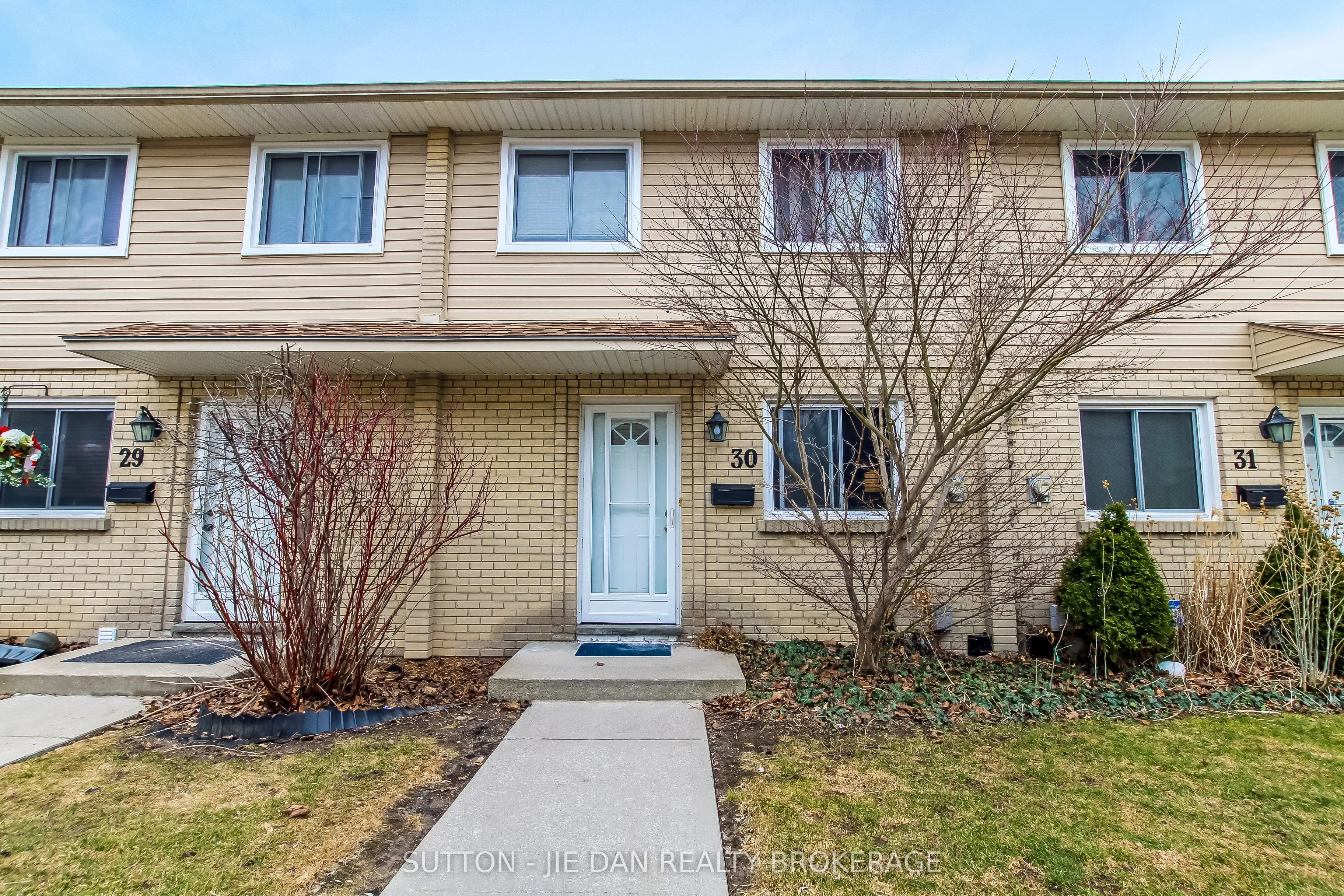 Property For Sale | X12943910