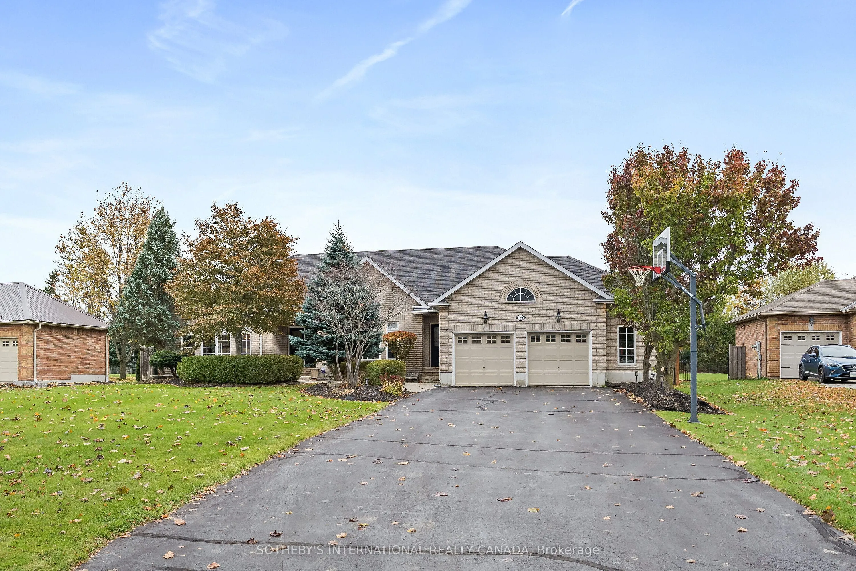 Detached Home For Sale | X12945718
