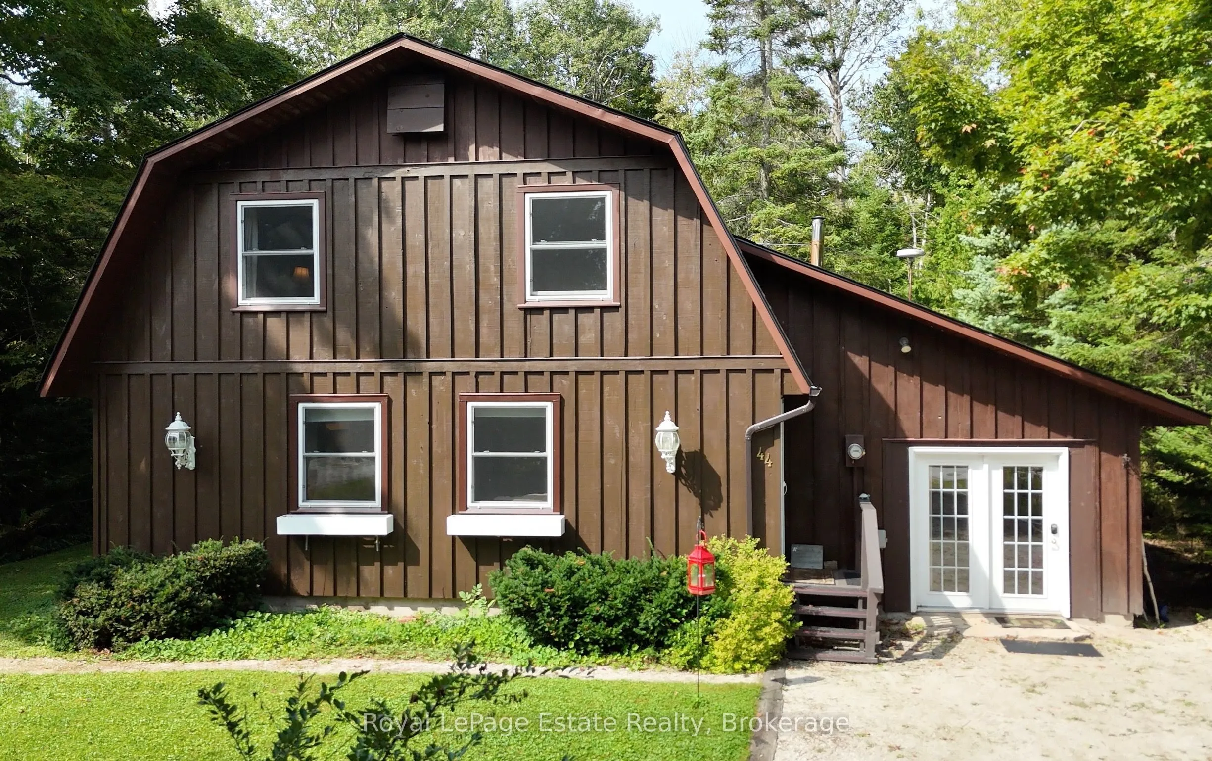 Detached Home For Sale | X12946680