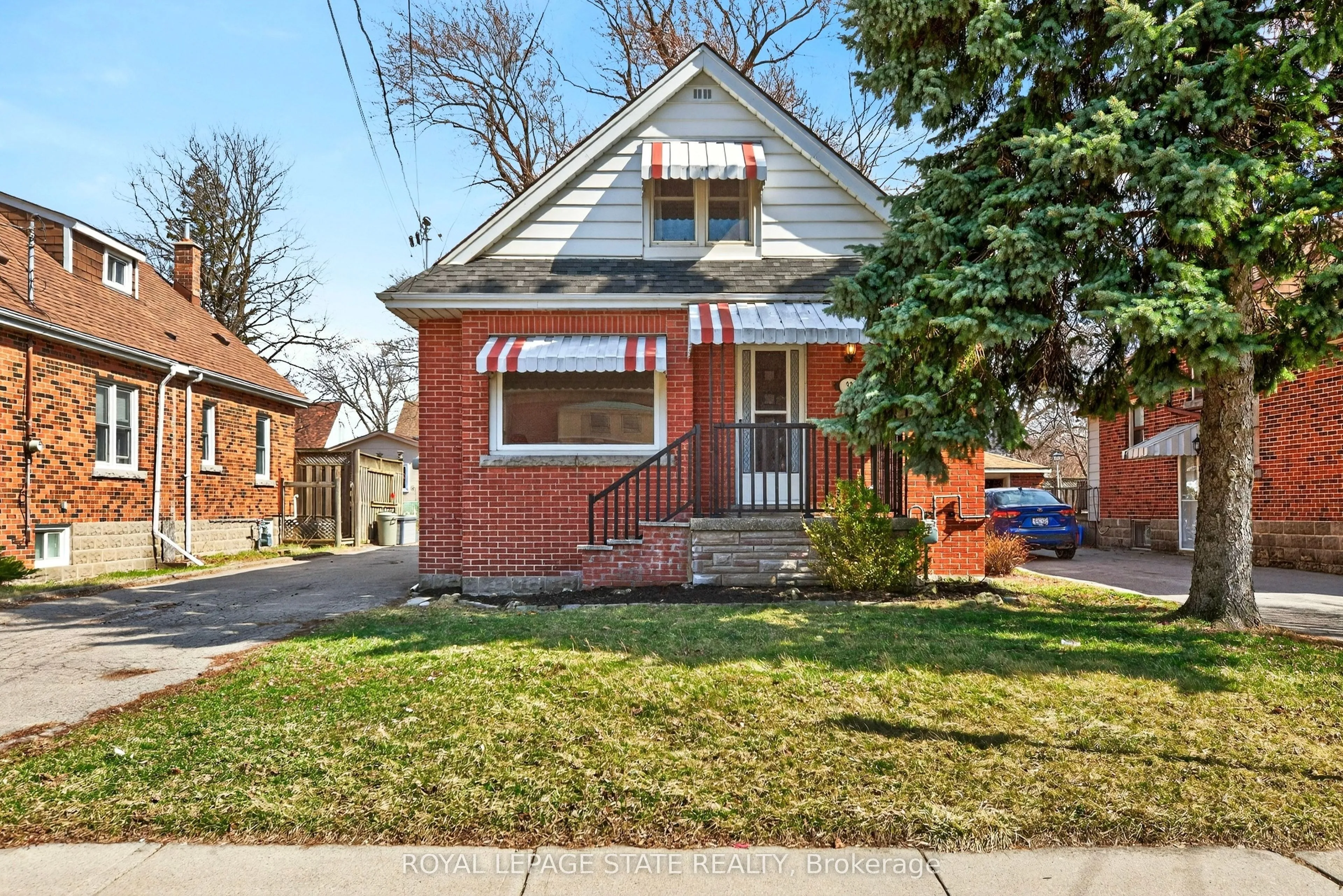 Duplex For Sale | X12947564