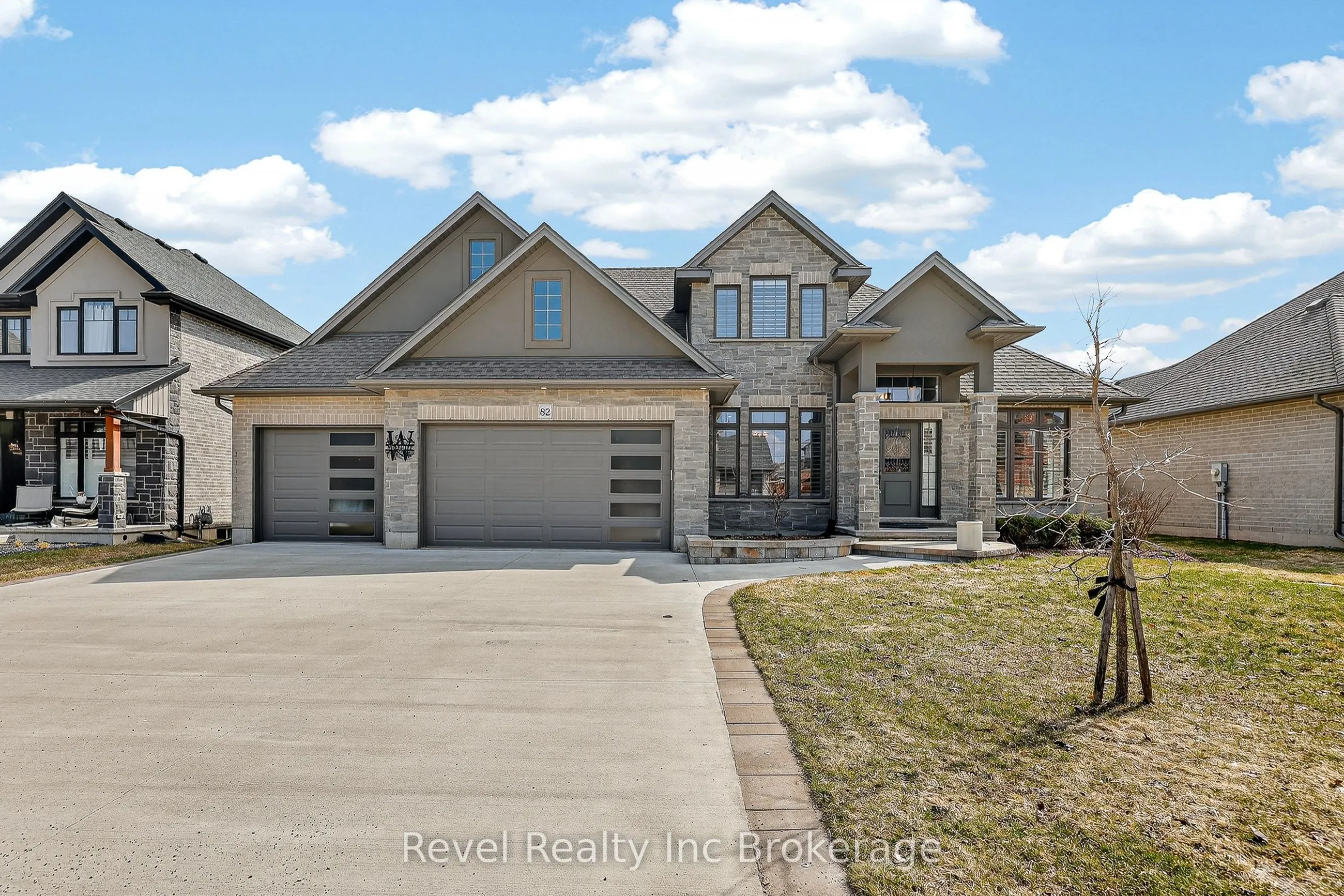 Detached Home For Sale | X12949074