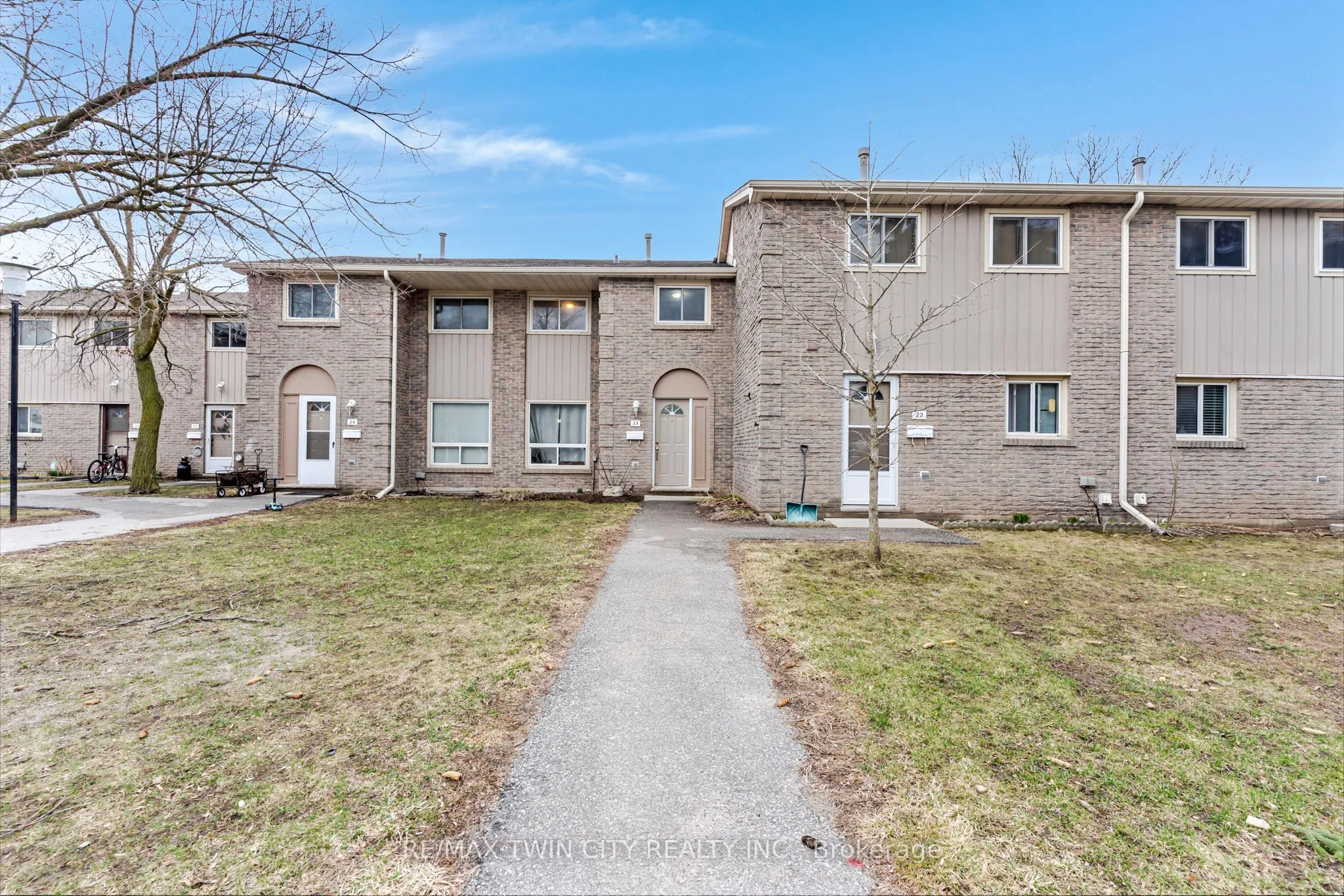 Property For Sale | X12950446