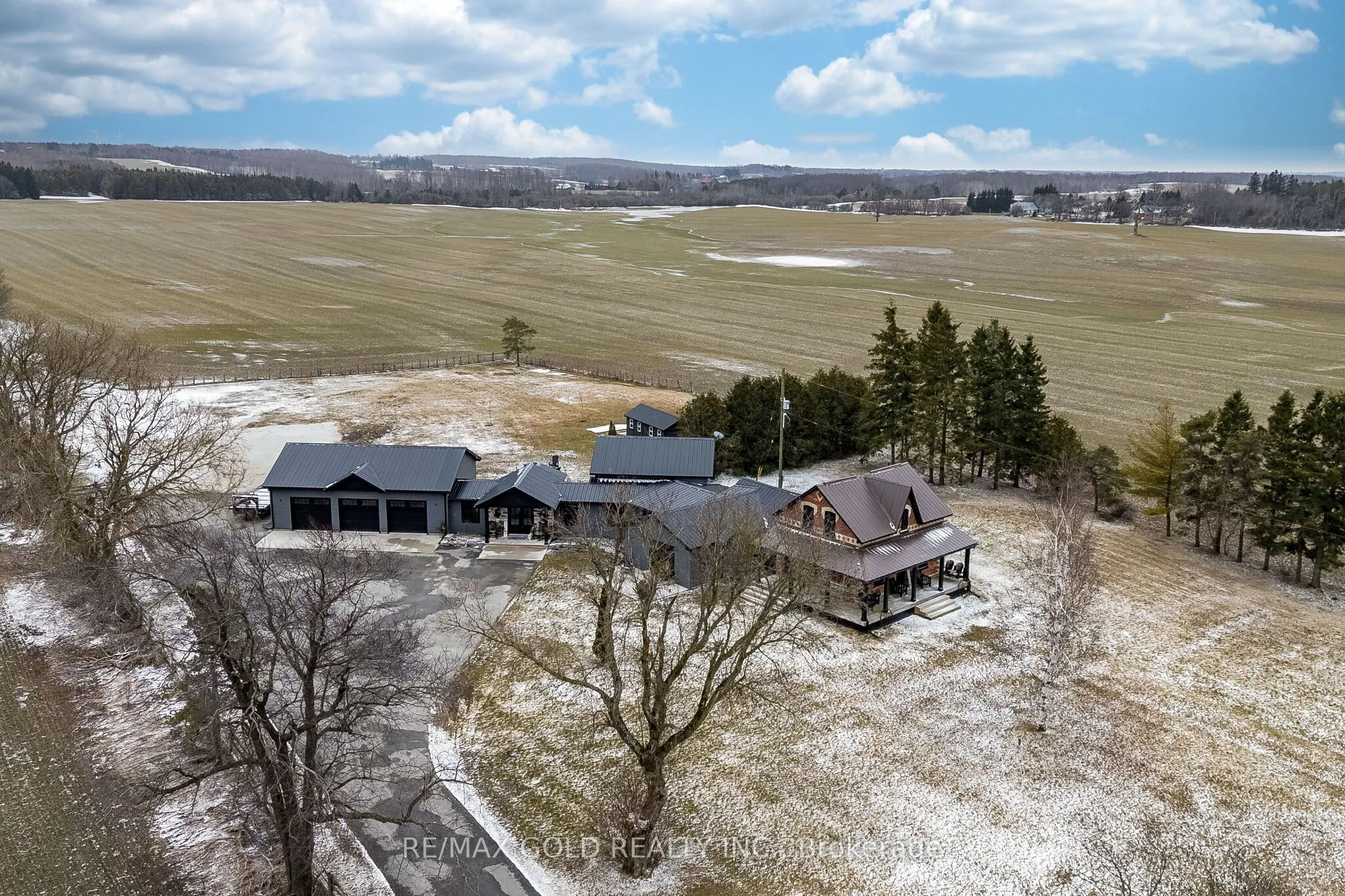 Detached Home For Sale | X12951028