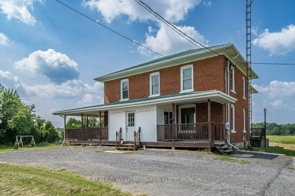 Detached Home For Sale | X12951440