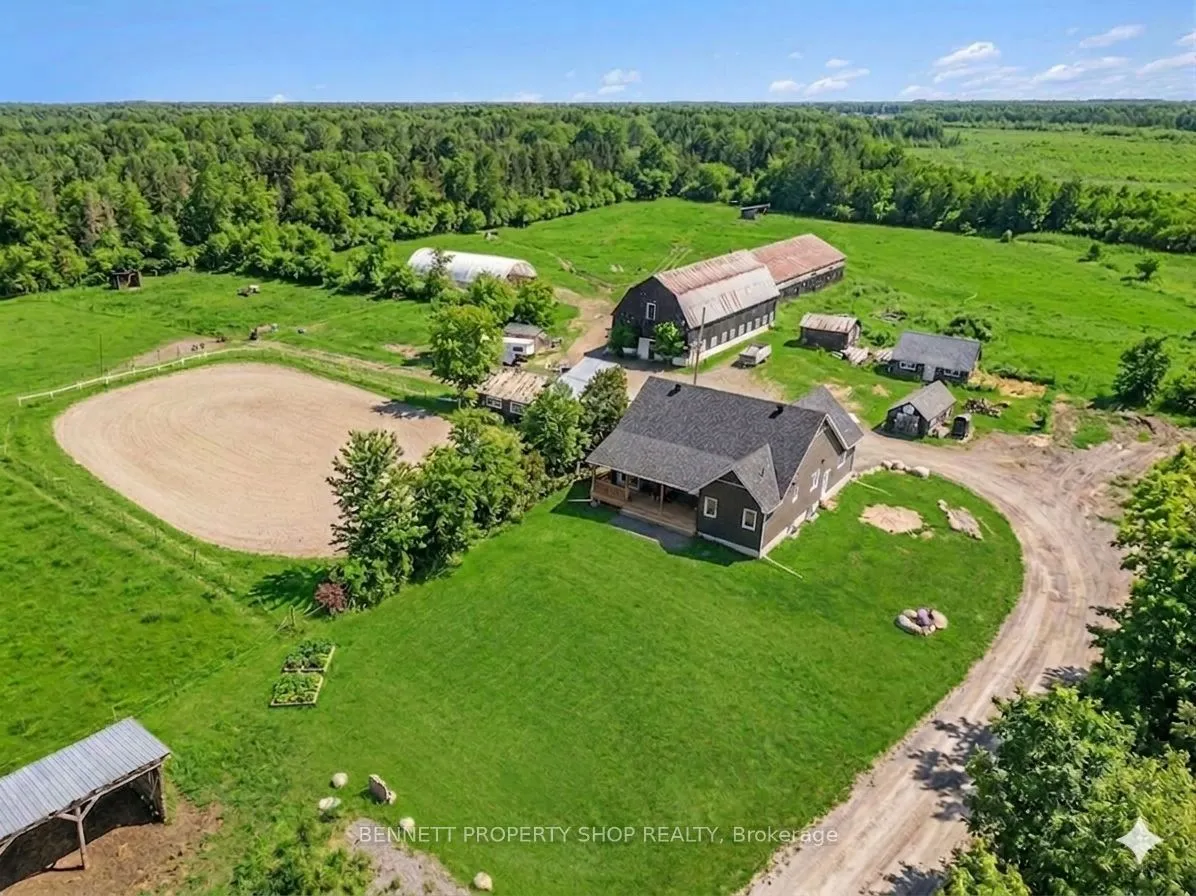 Detached Home For Sale | X12951498