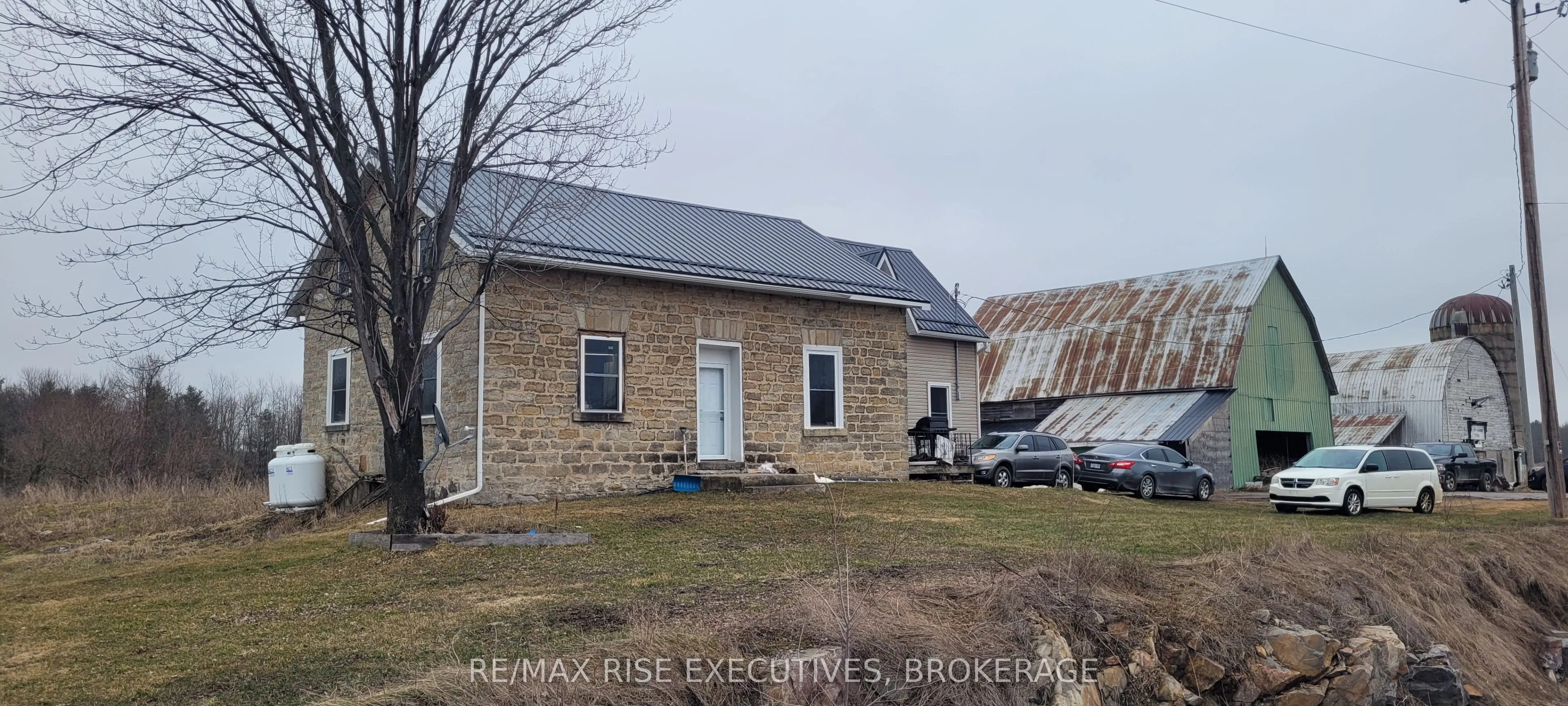 Detached Home For Sale | X12951850