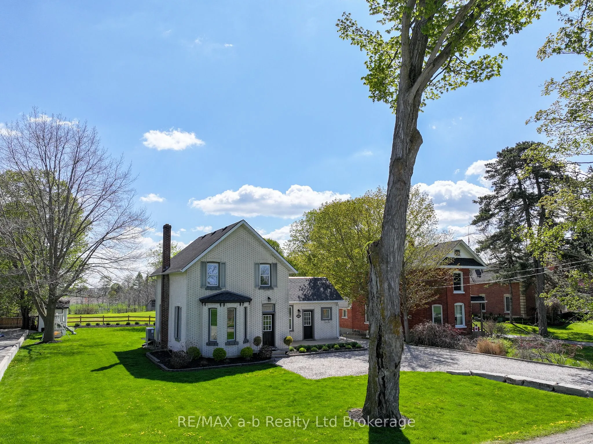 Detached Home For Sale | X12955026