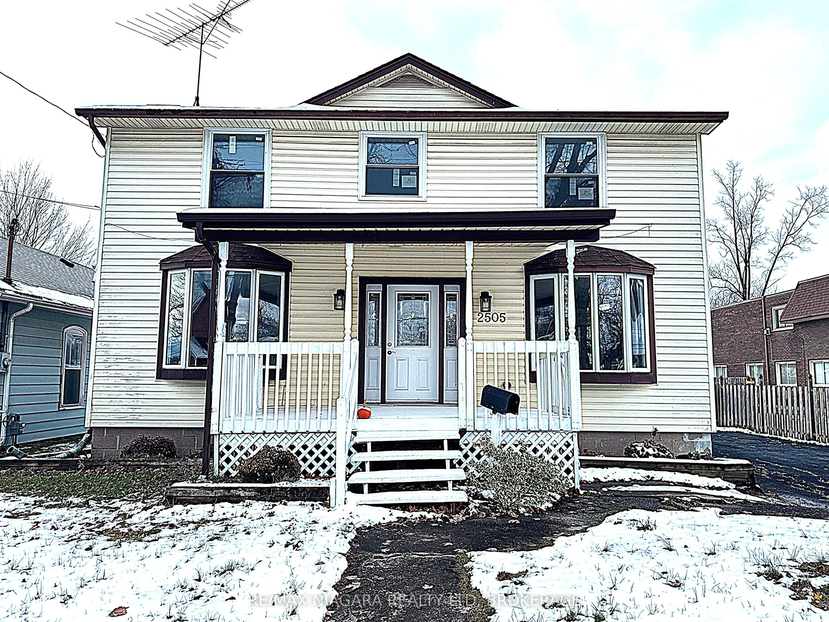 Detached Home For Sale | X12956614