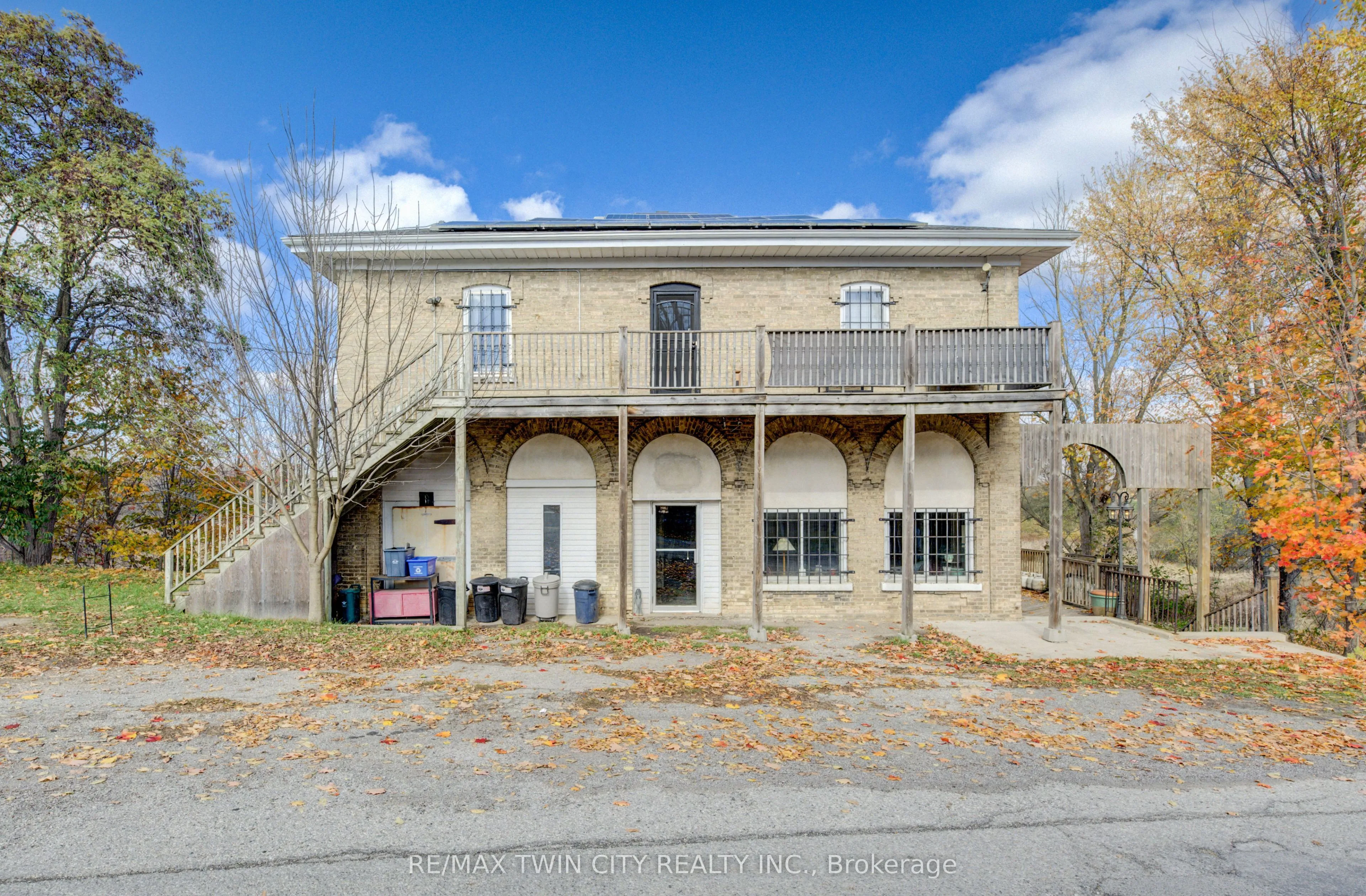 Detached Home For Sale | X12957826